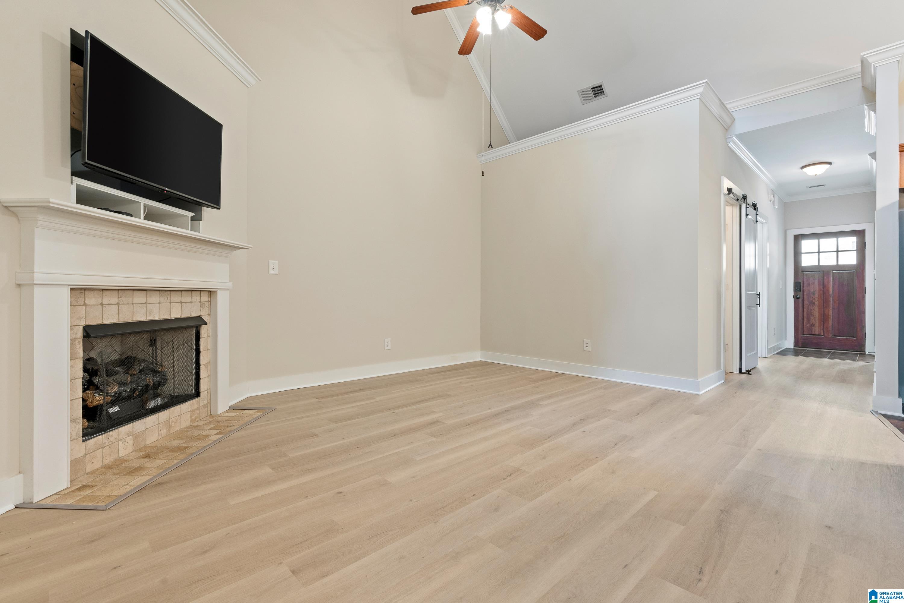 3939 RIVER POINTE LANE 8