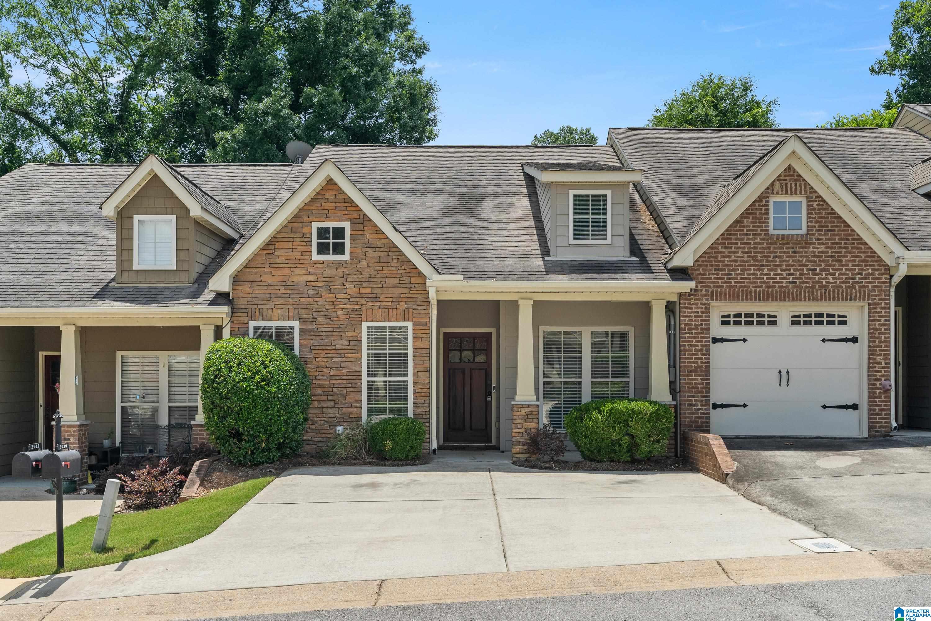 3939 RIVER POINTE LANE 8