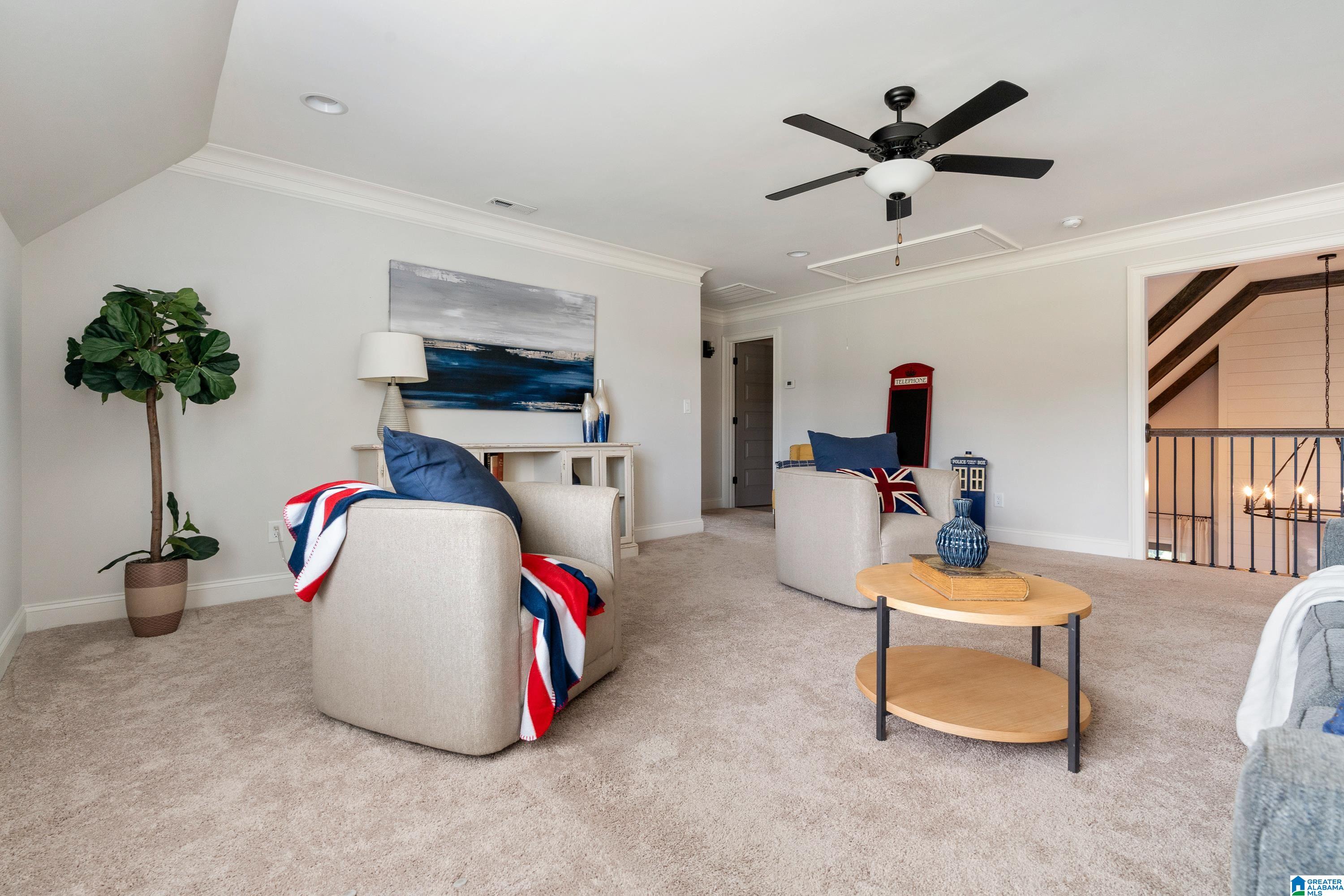 2077 HIGHLAND GATE WAY