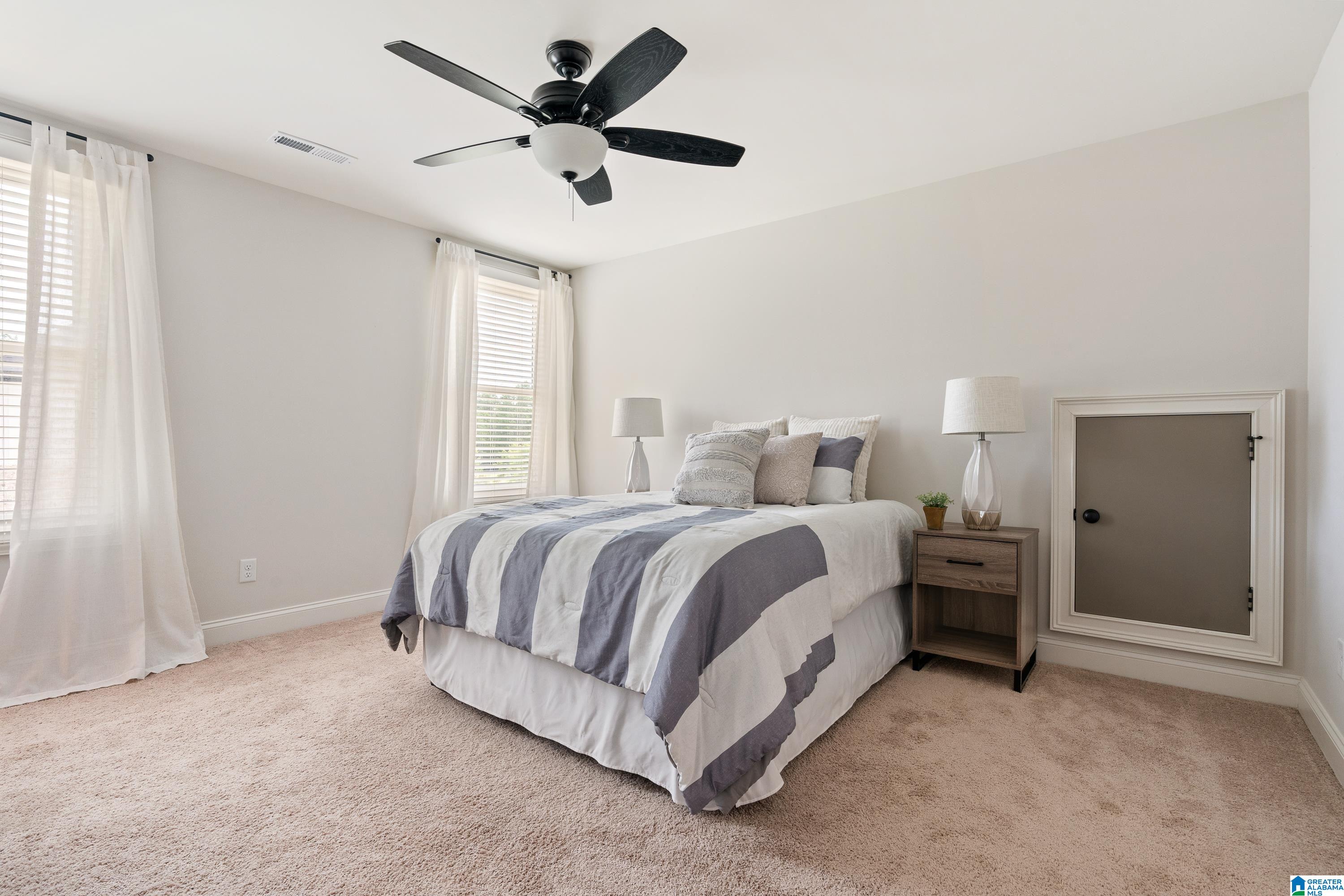 2077 HIGHLAND GATE WAY