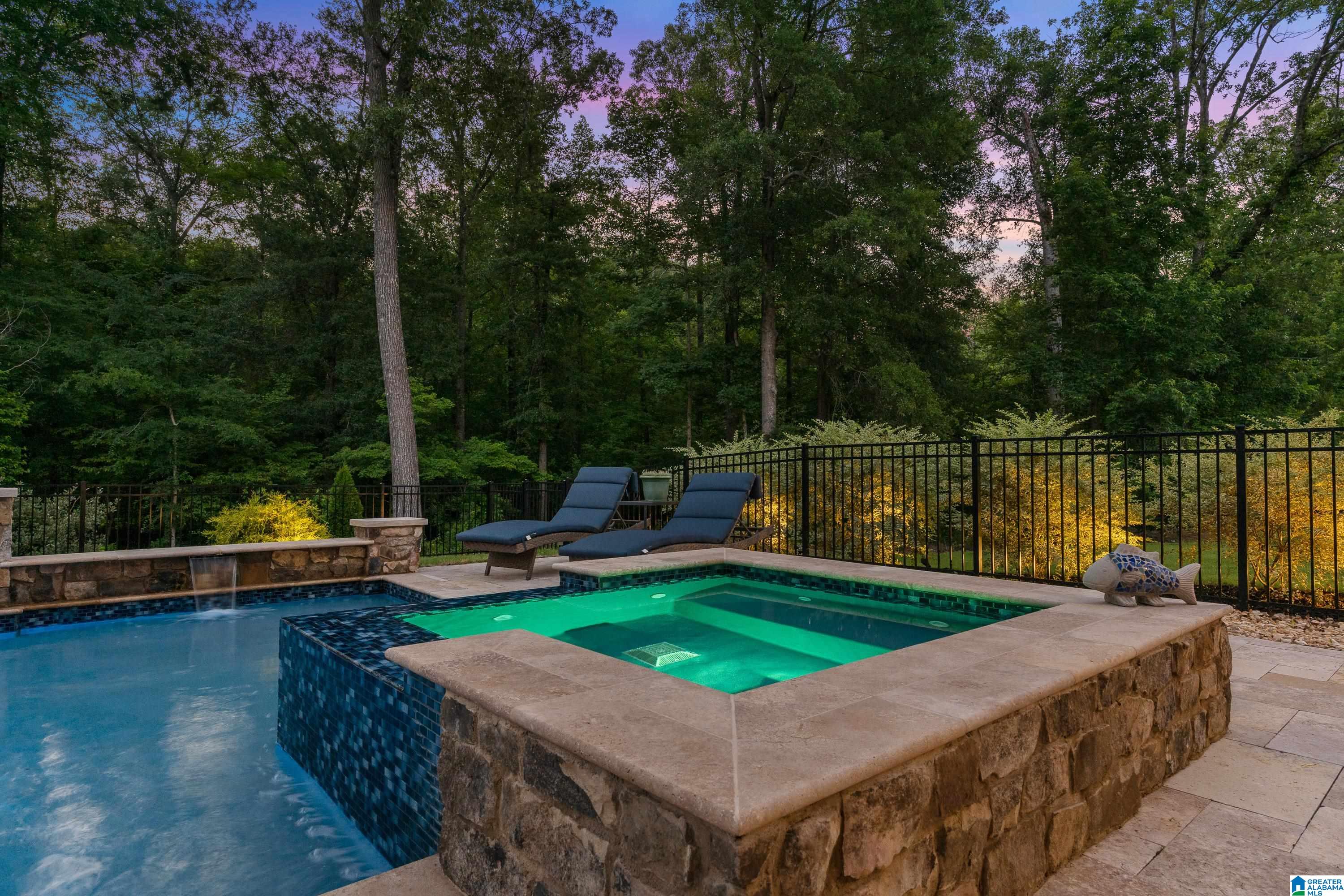 2077 HIGHLAND GATE WAY