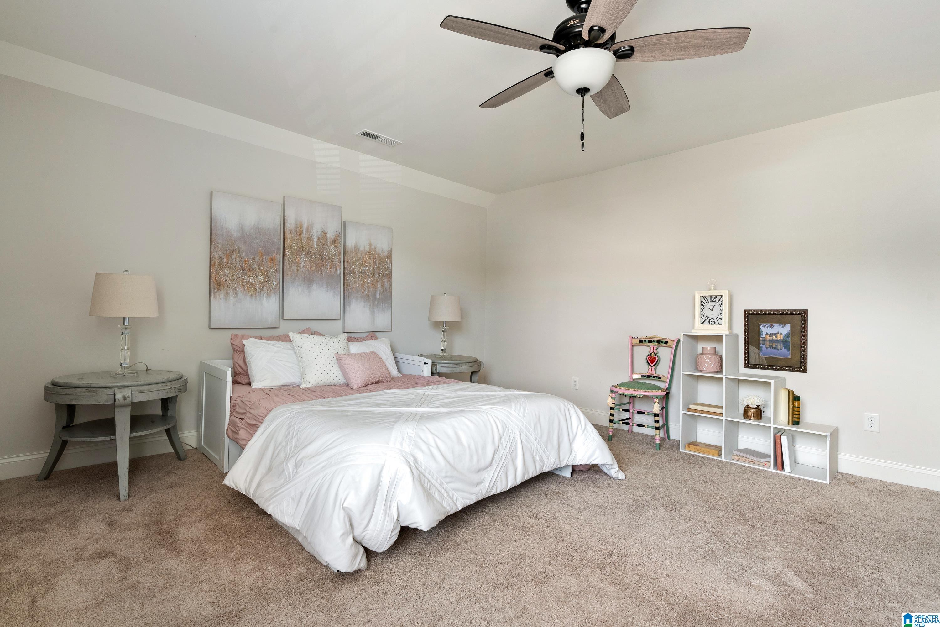 2077 HIGHLAND GATE WAY