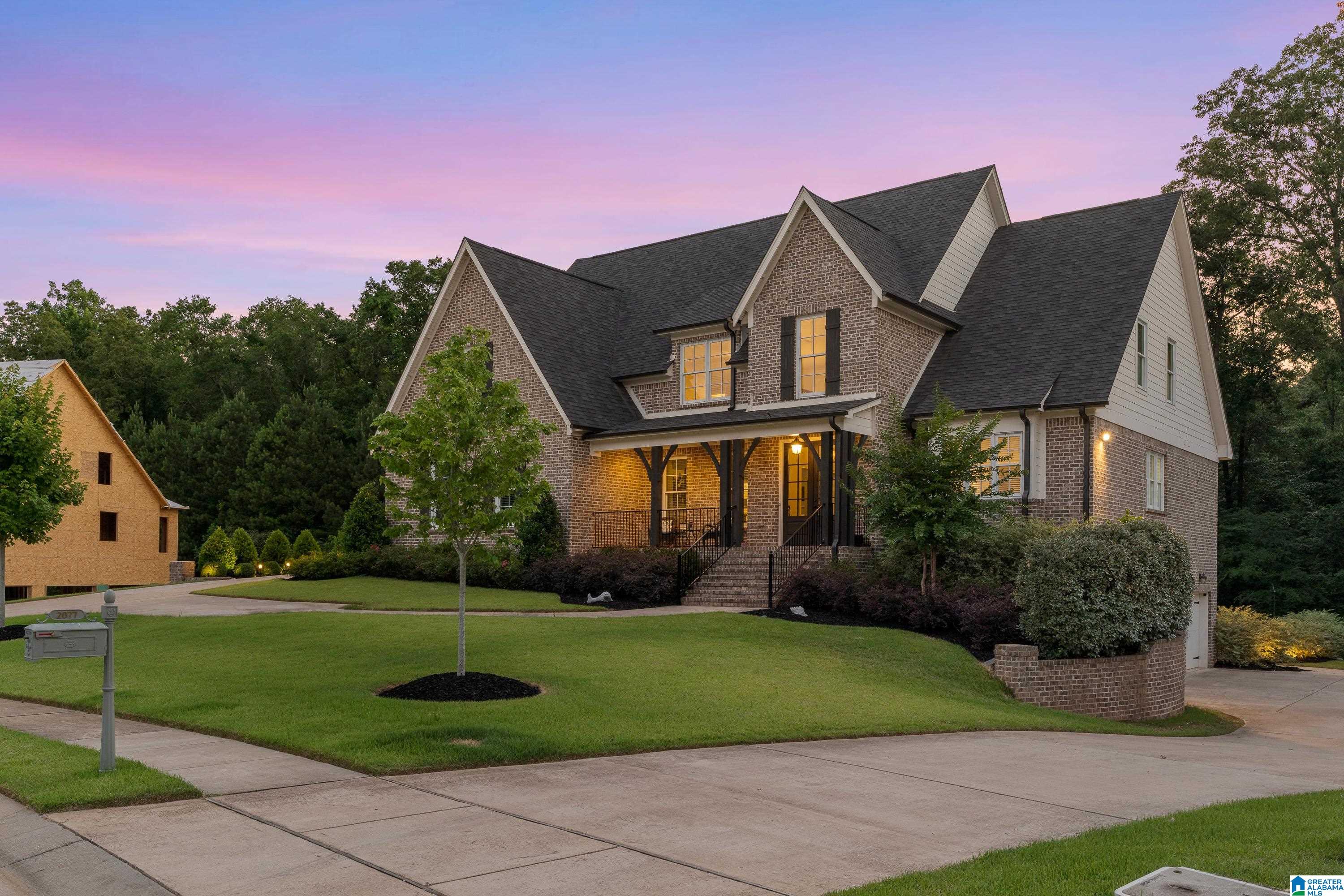 2077 HIGHLAND GATE WAY