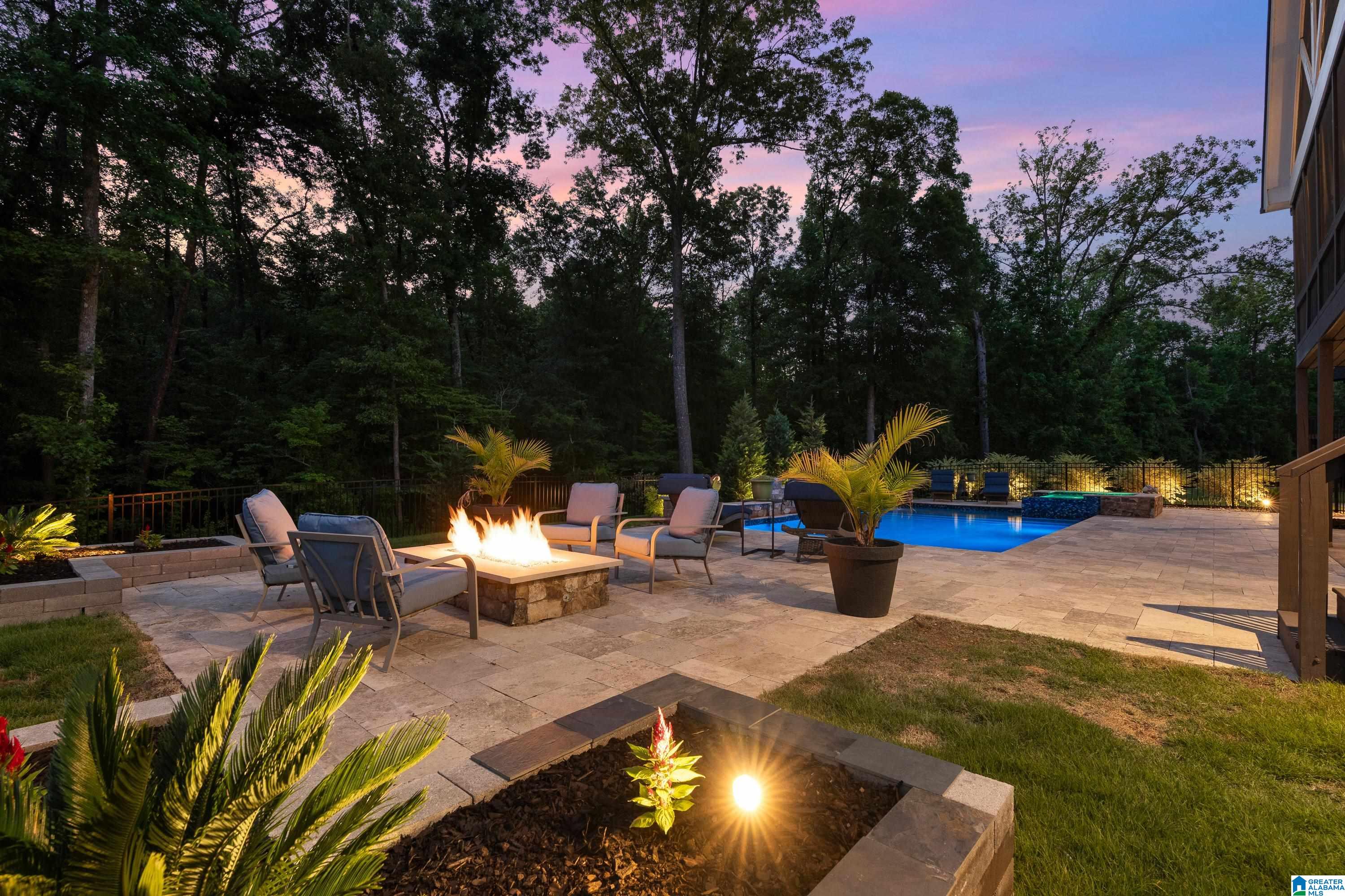 2077 HIGHLAND GATE WAY