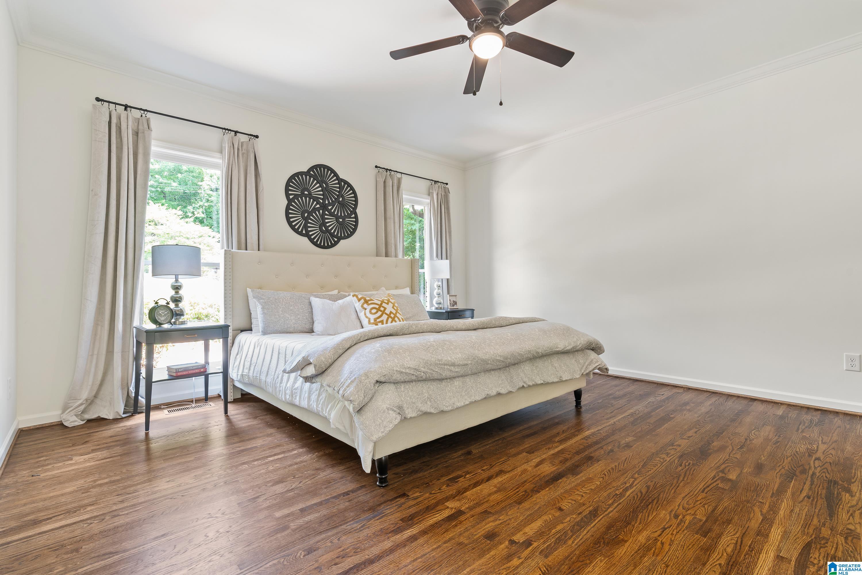 135 OVERVIEW DRIVE
