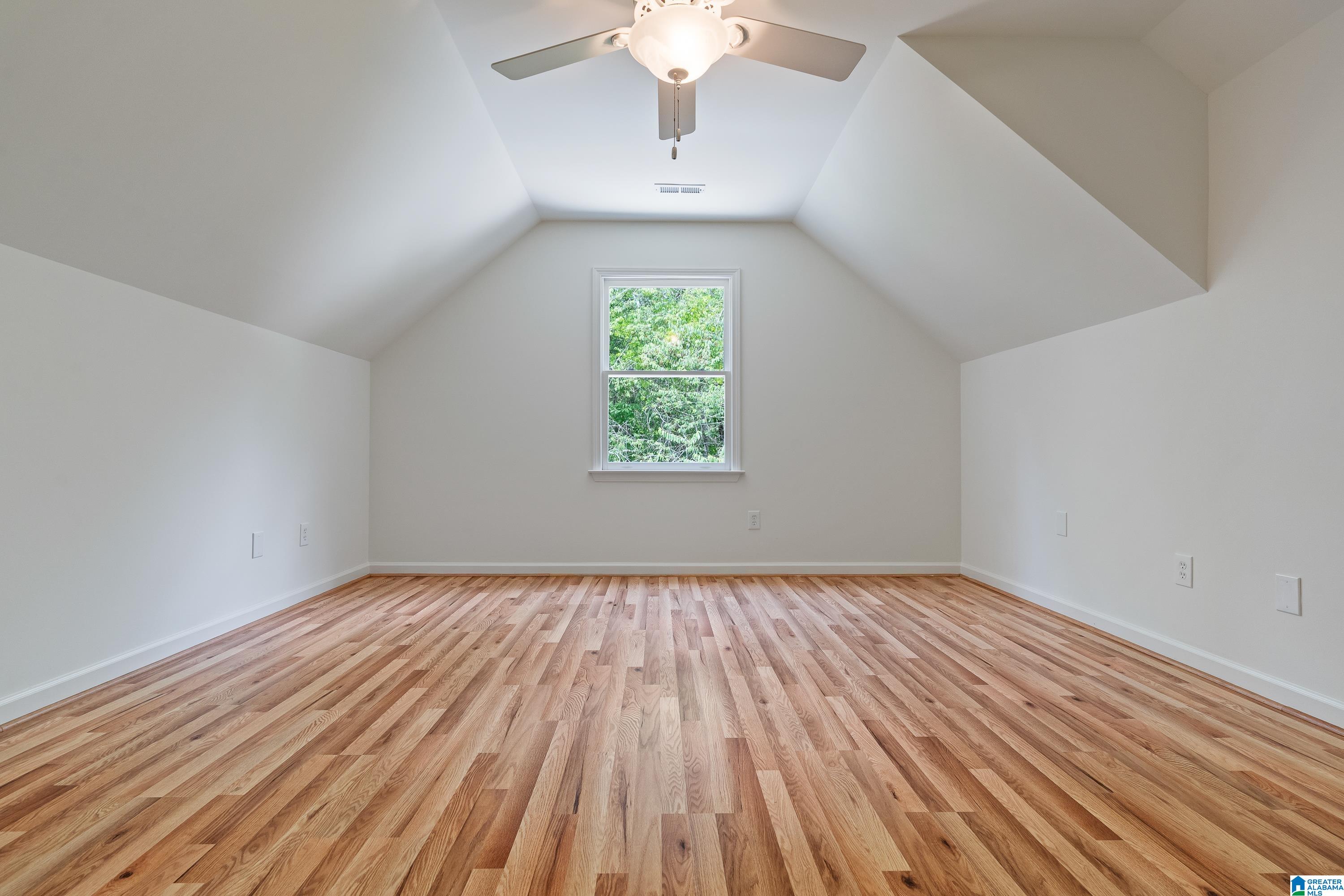 135 OVERVIEW DRIVE