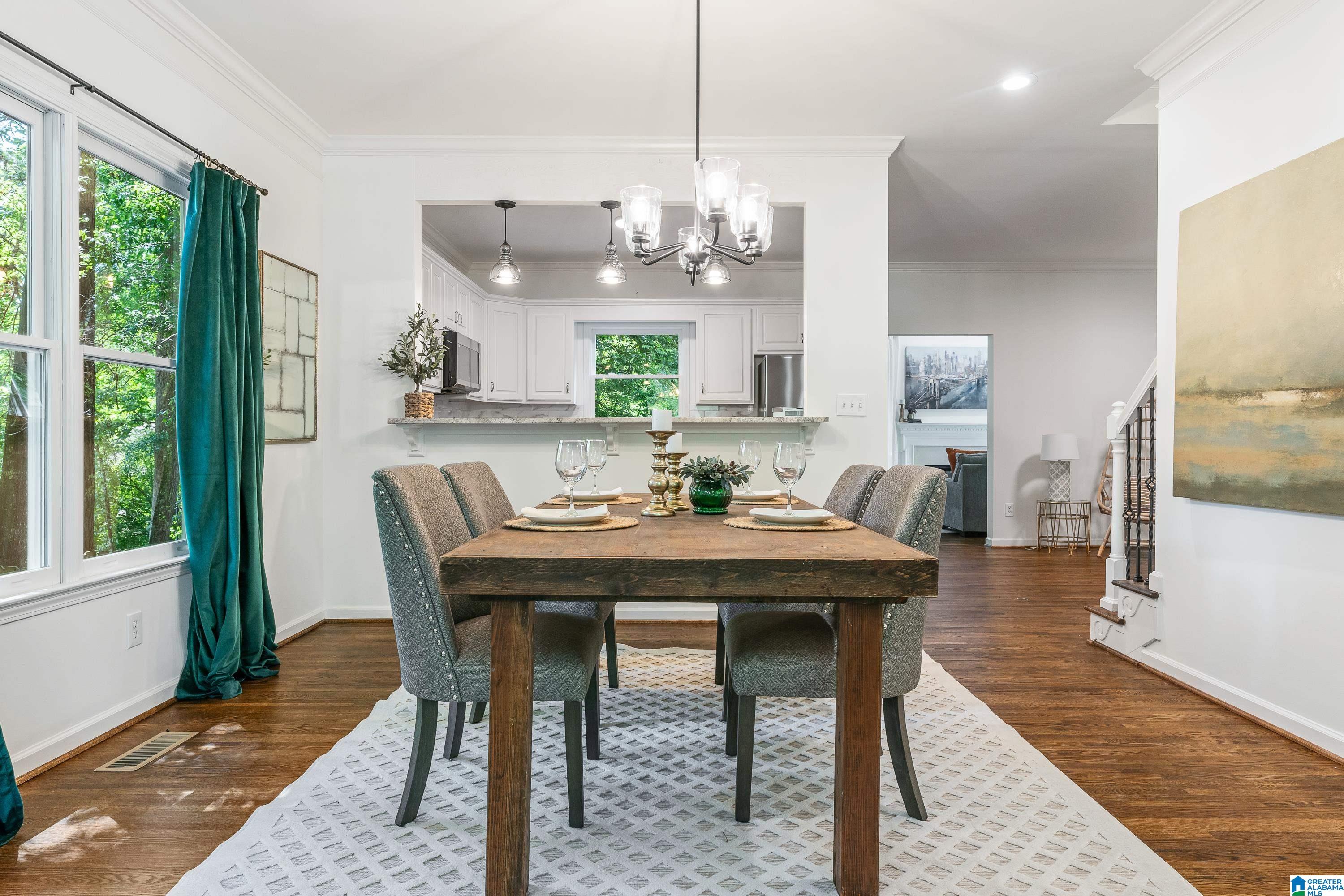 135 OVERVIEW DRIVE
