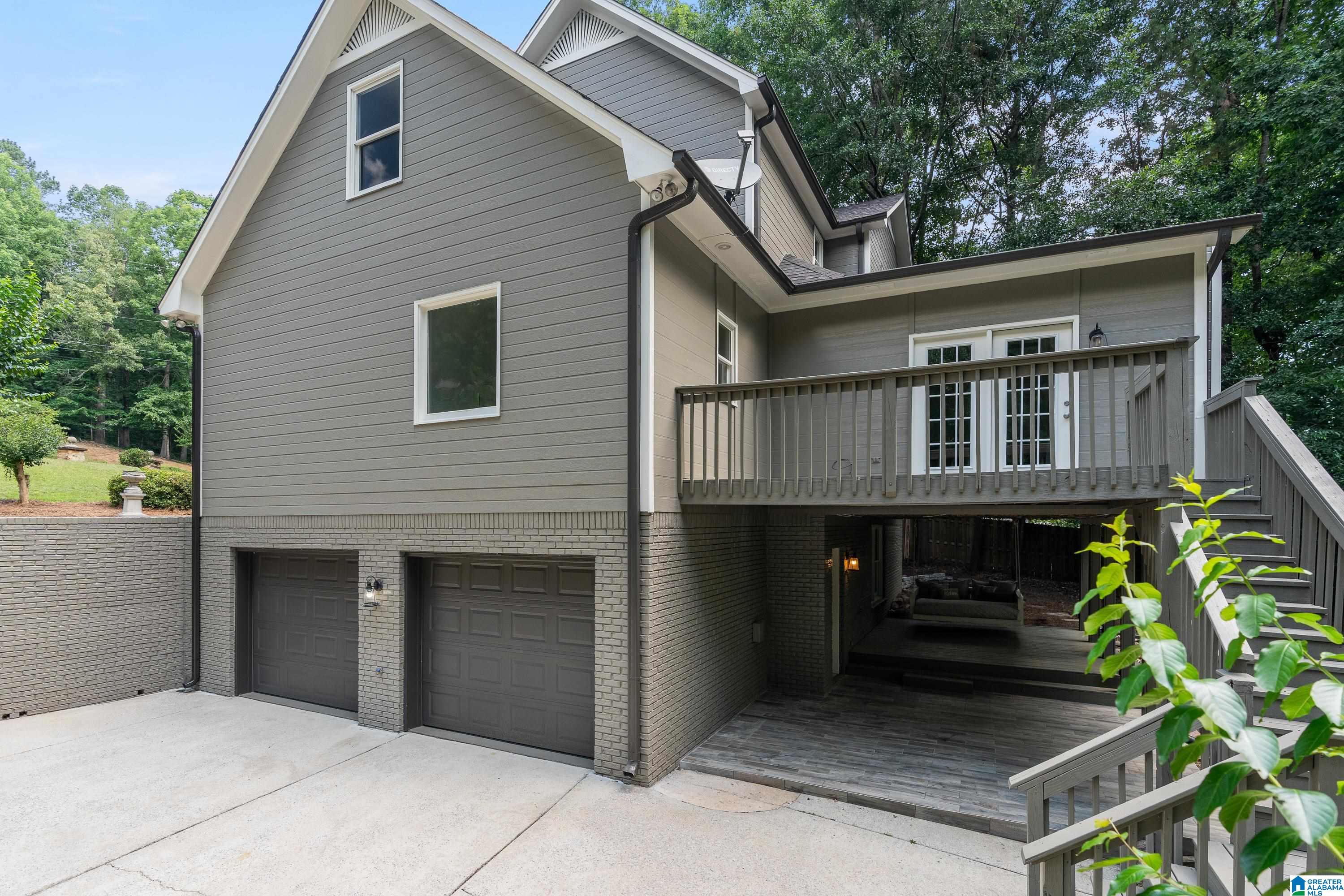 135 OVERVIEW DRIVE