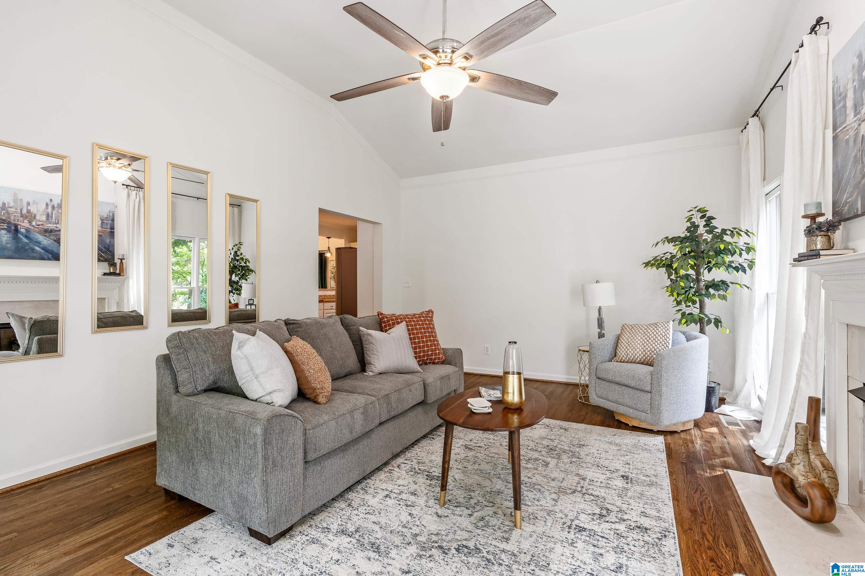 135 OVERVIEW DRIVE