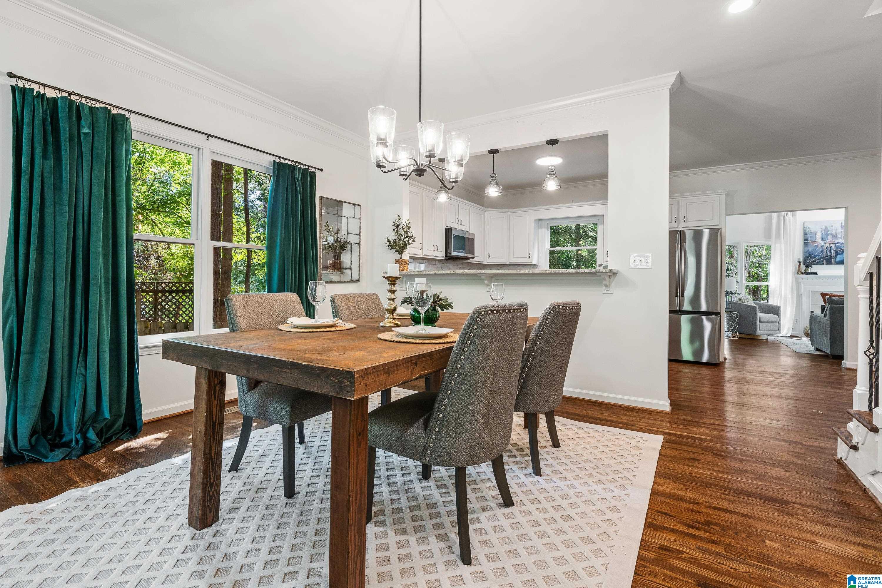 135 OVERVIEW DRIVE