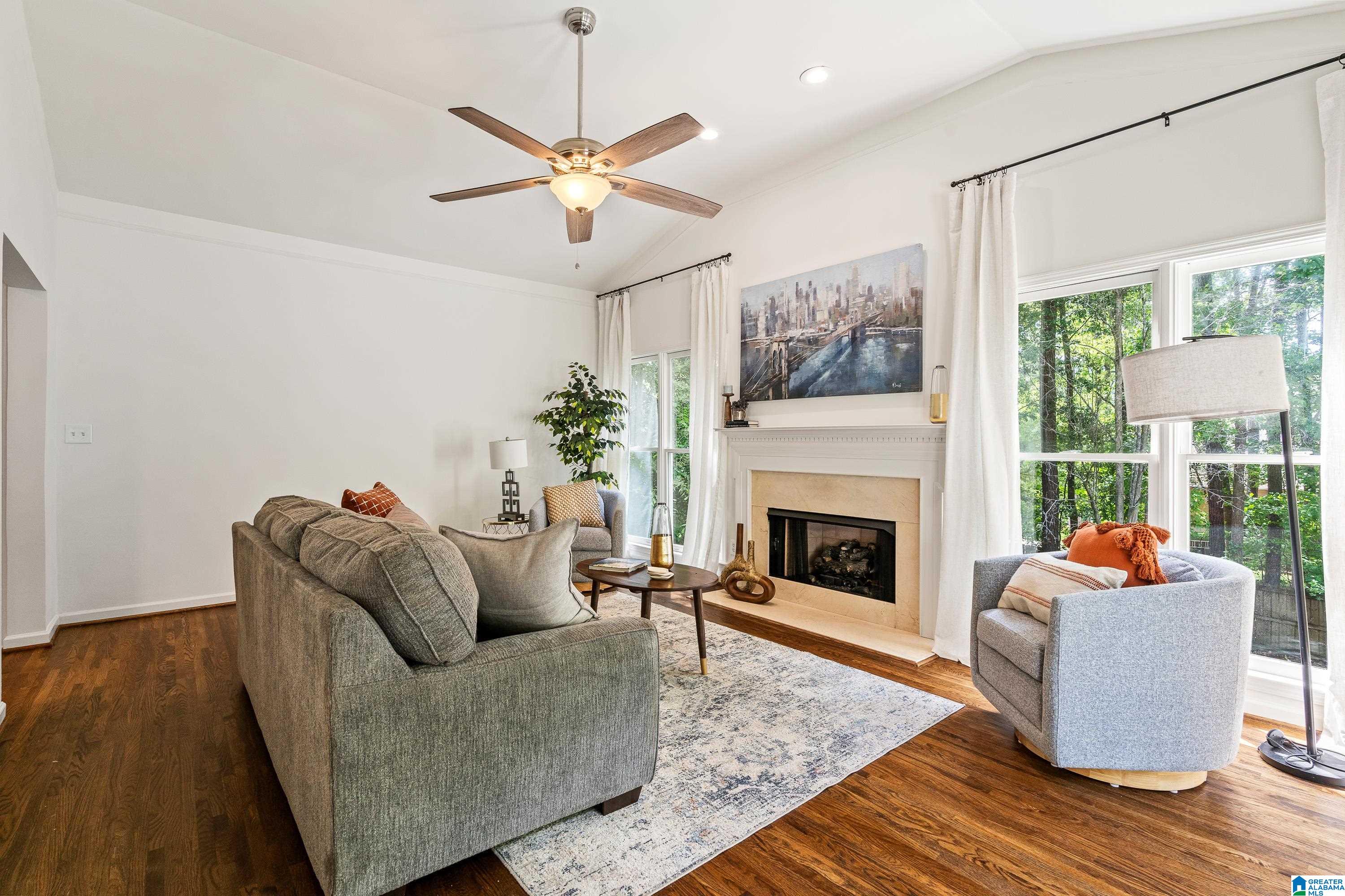135 OVERVIEW DRIVE