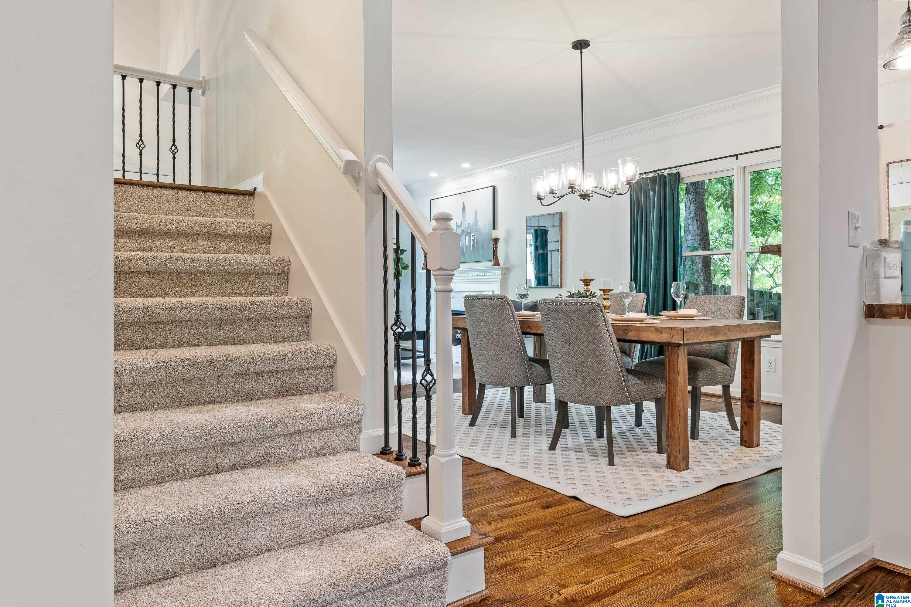 135 OVERVIEW DRIVE