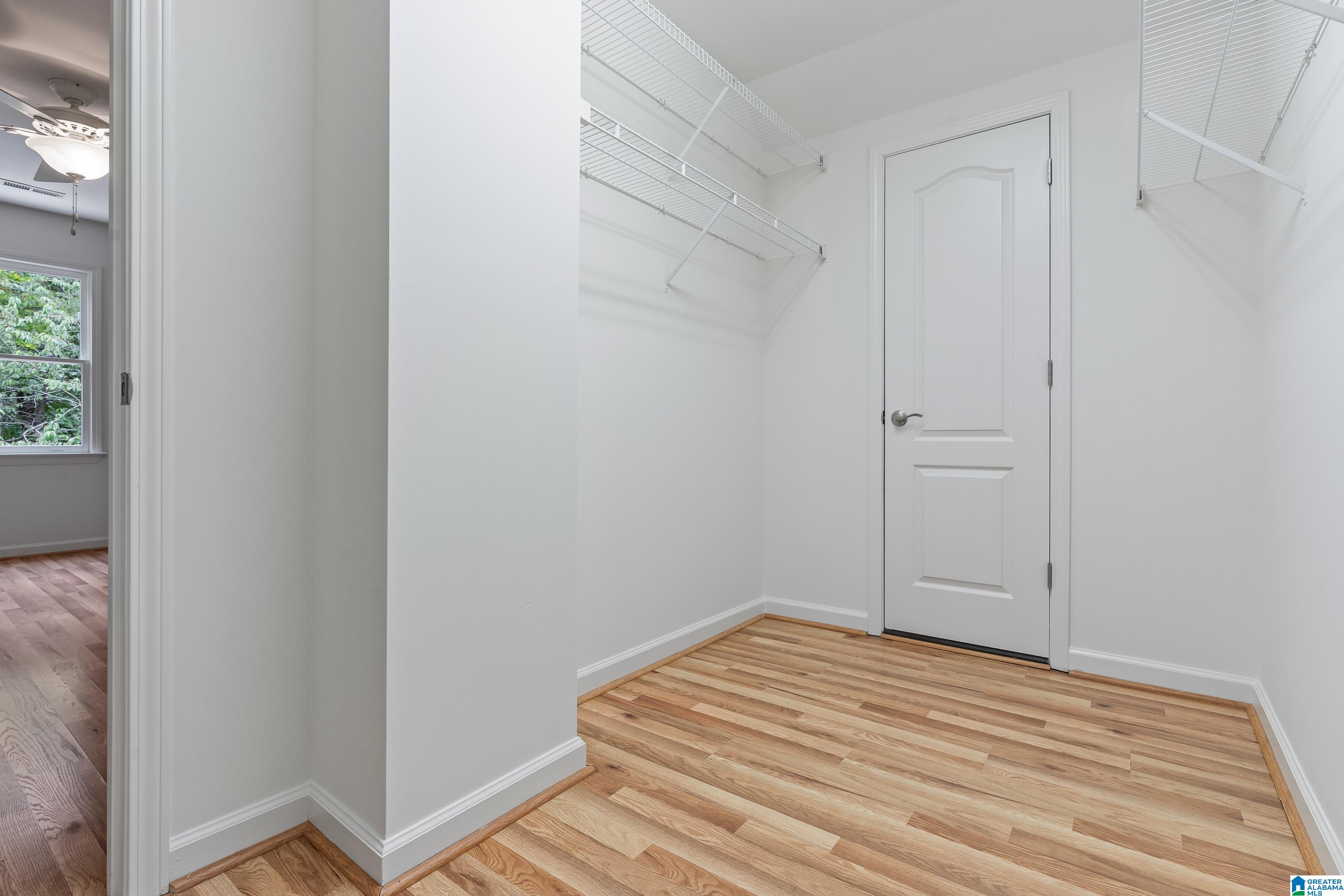 135 OVERVIEW DRIVE