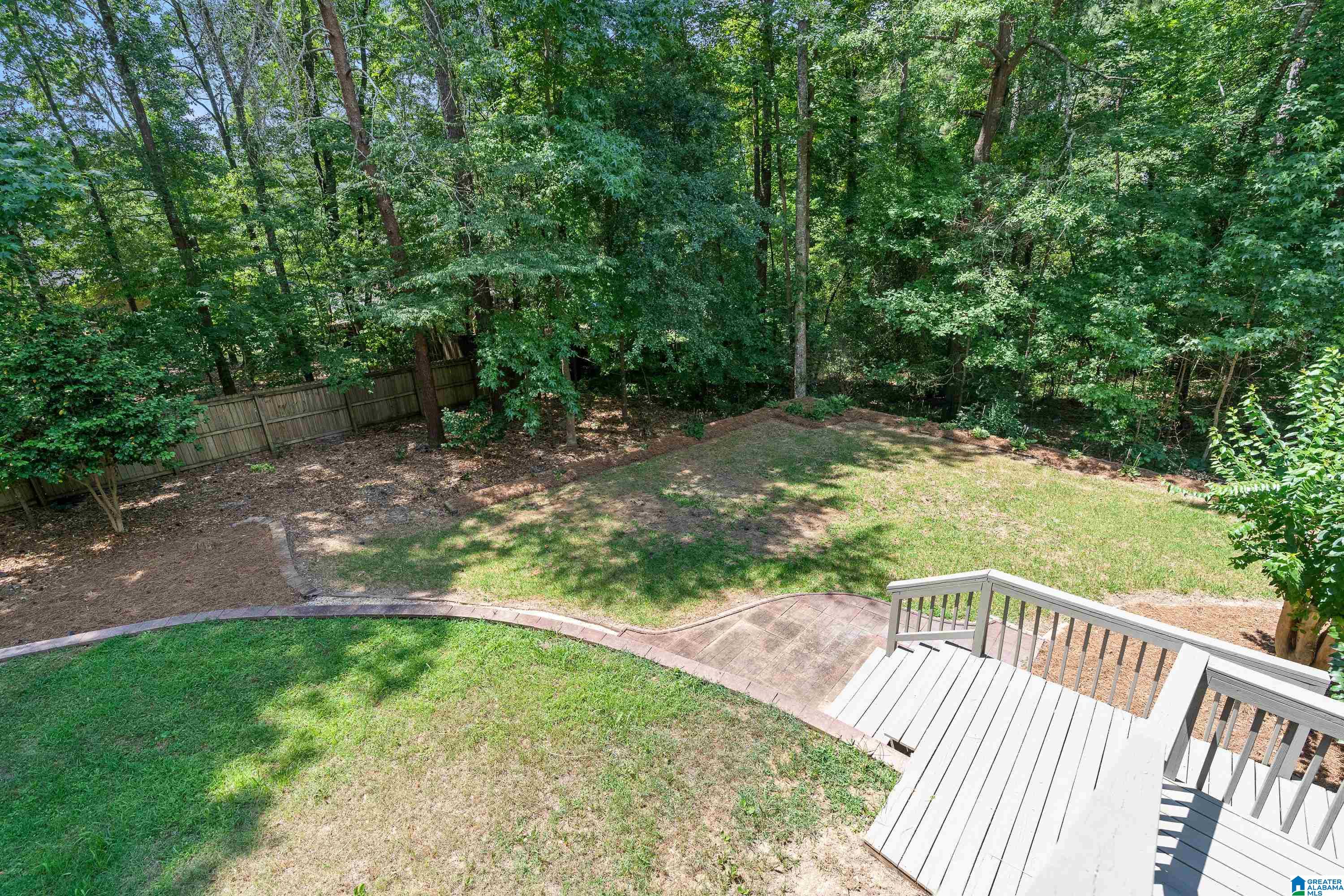 135 OVERVIEW DRIVE