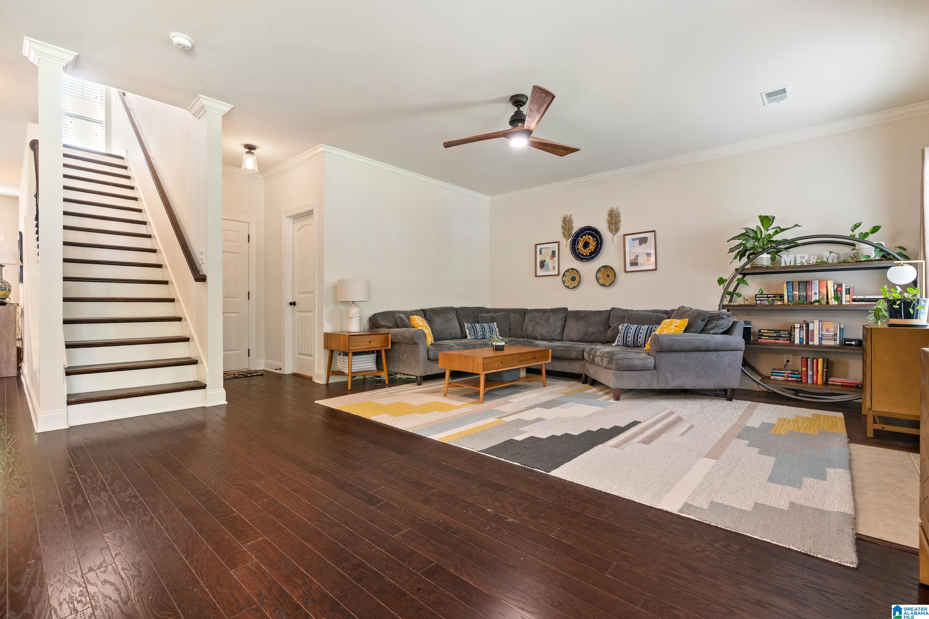 5425 PARK SIDE CIRCLE