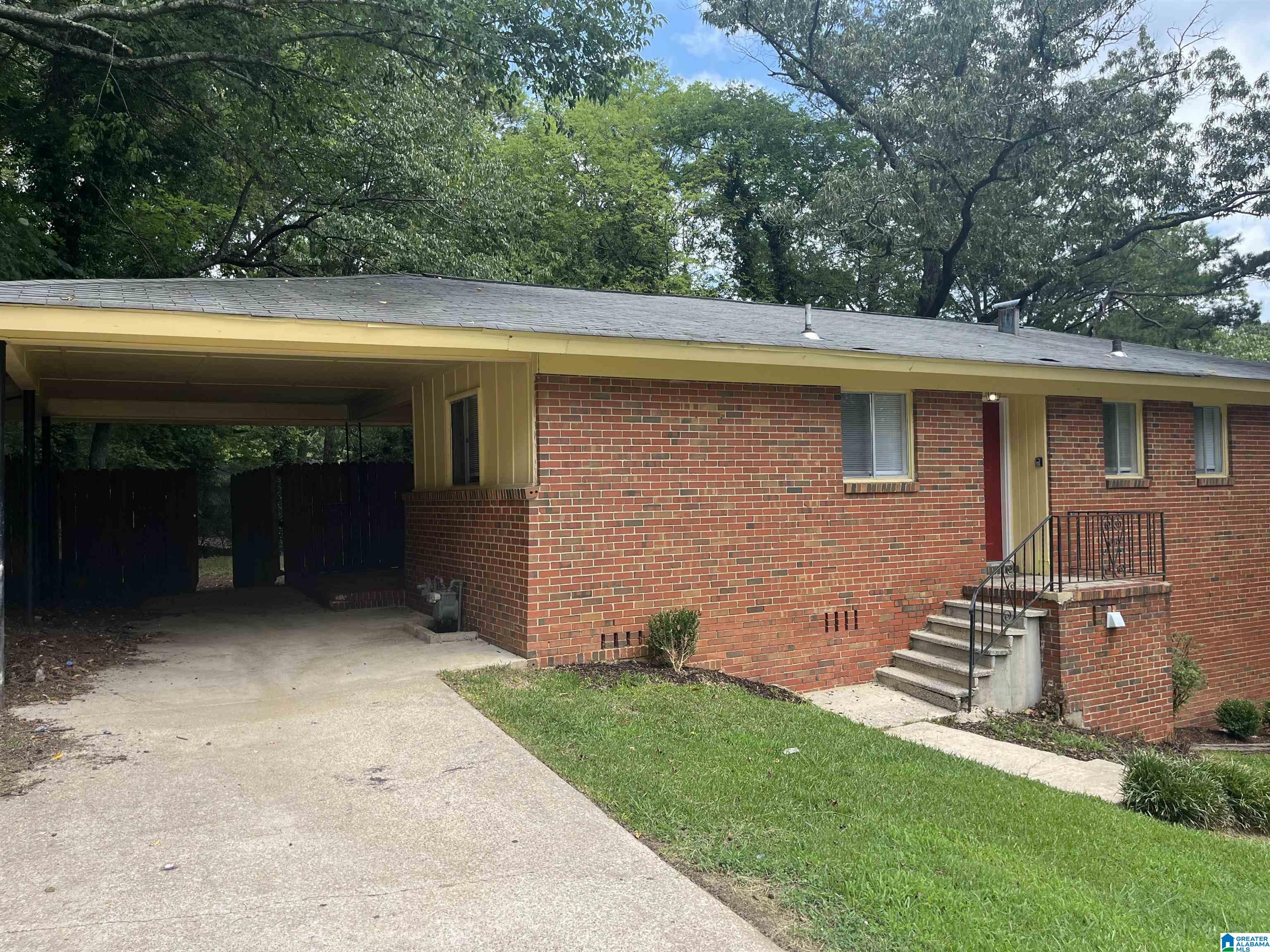 321 BRIDLEWOOD DRIVE