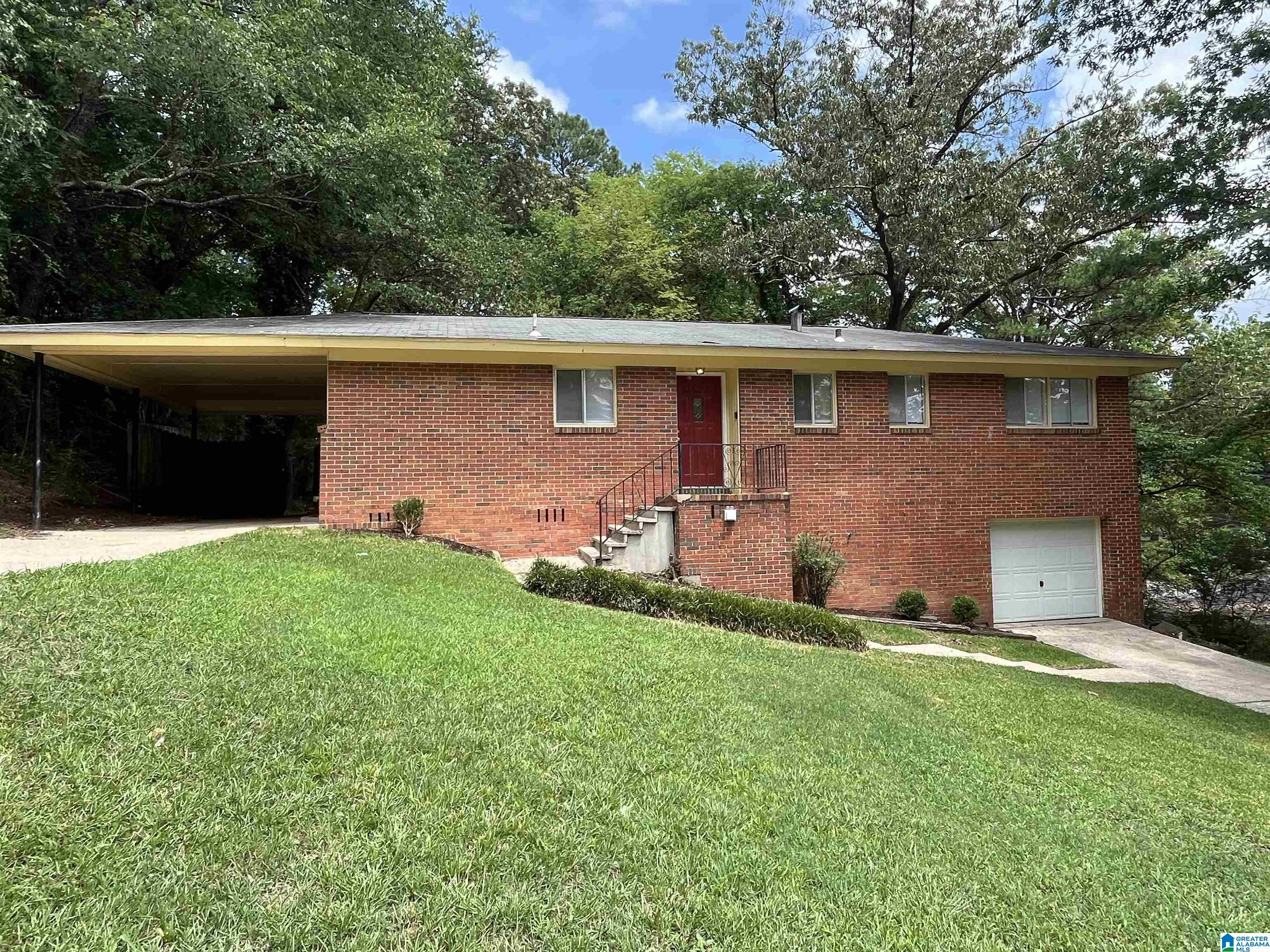 321 BRIDLEWOOD DRIVE