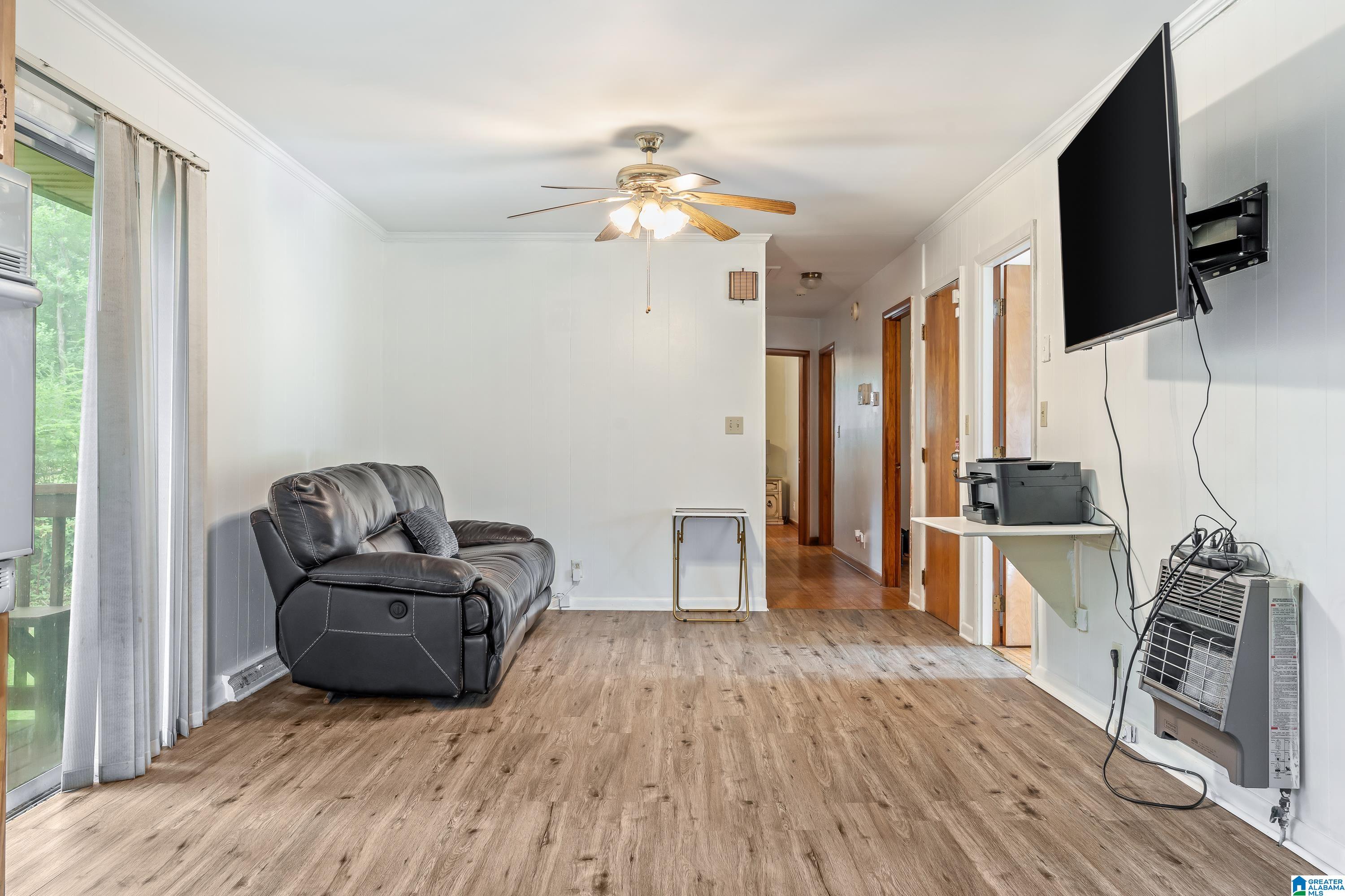 1028 AVOCADO CIRCLE