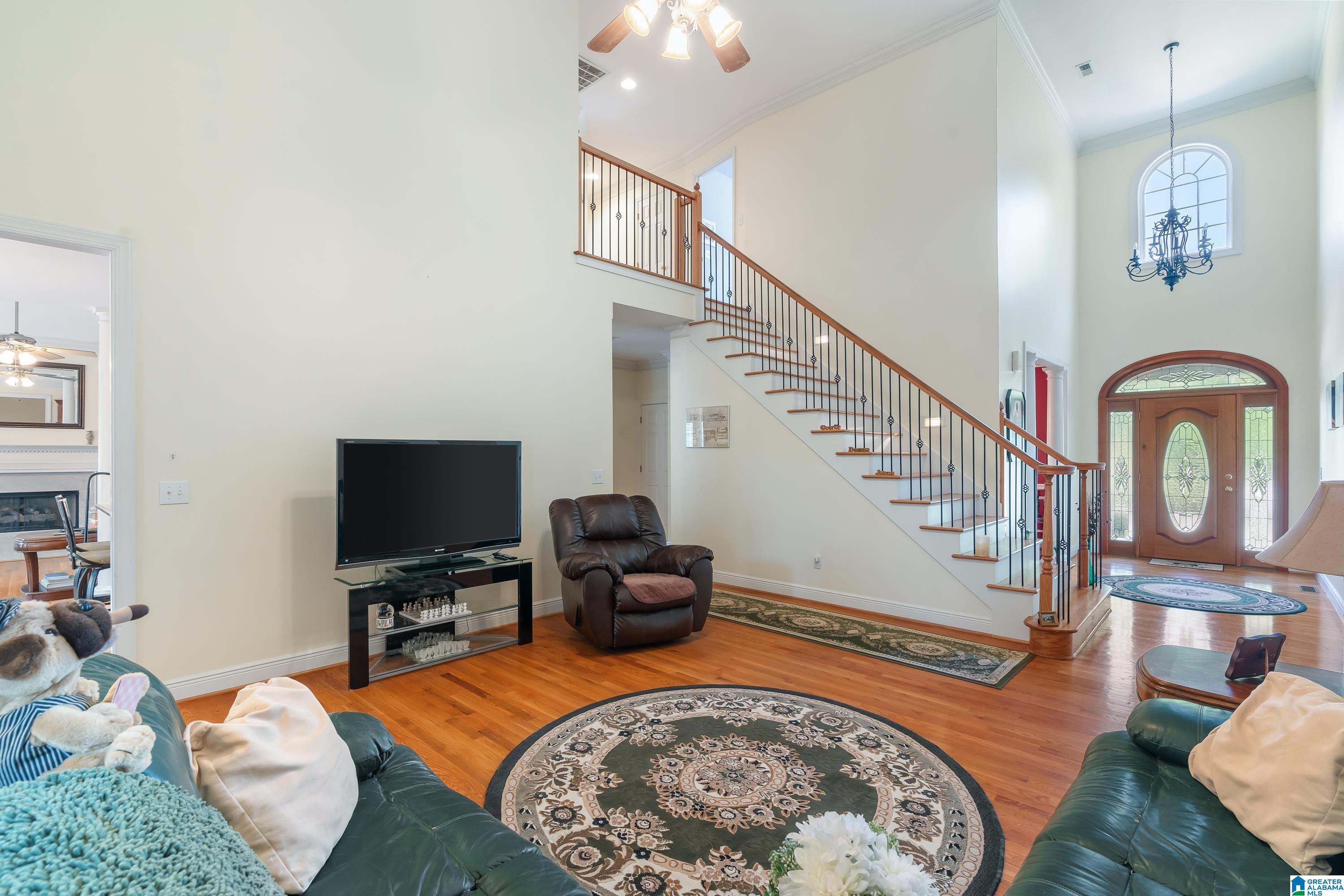 153 CANTER WAY