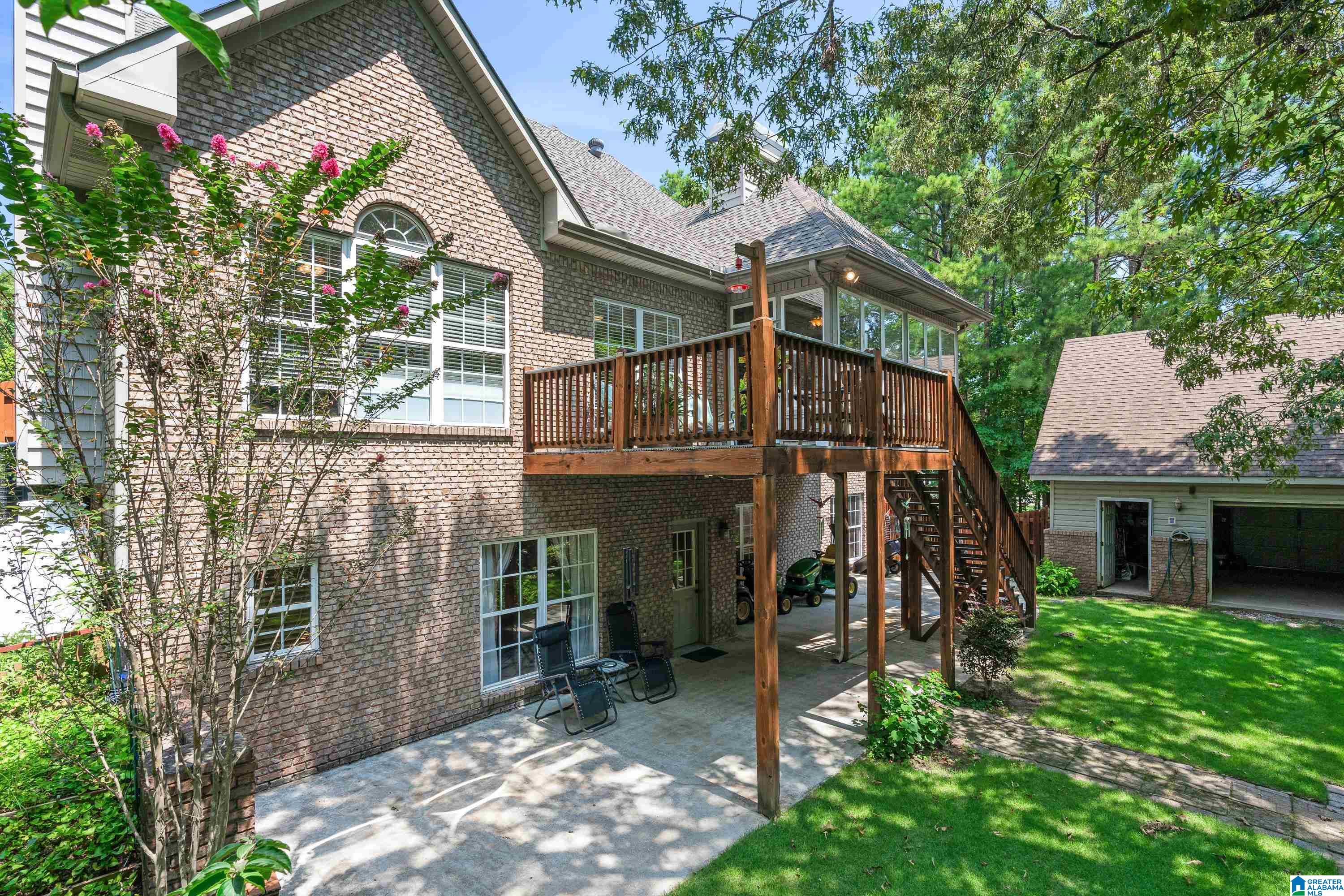 153 CANTER WAY