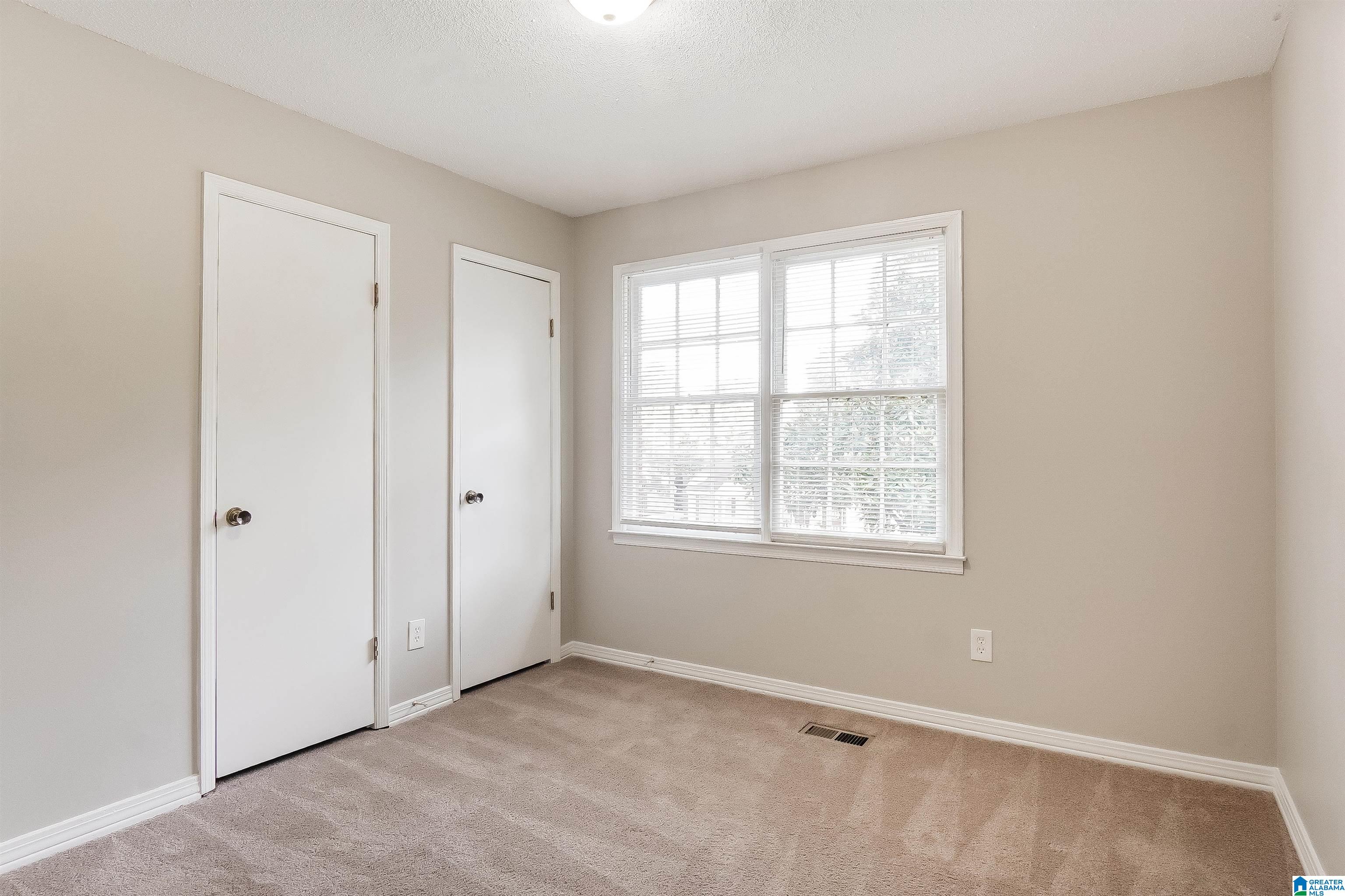 5821 DOGWOOD CIRCLE
