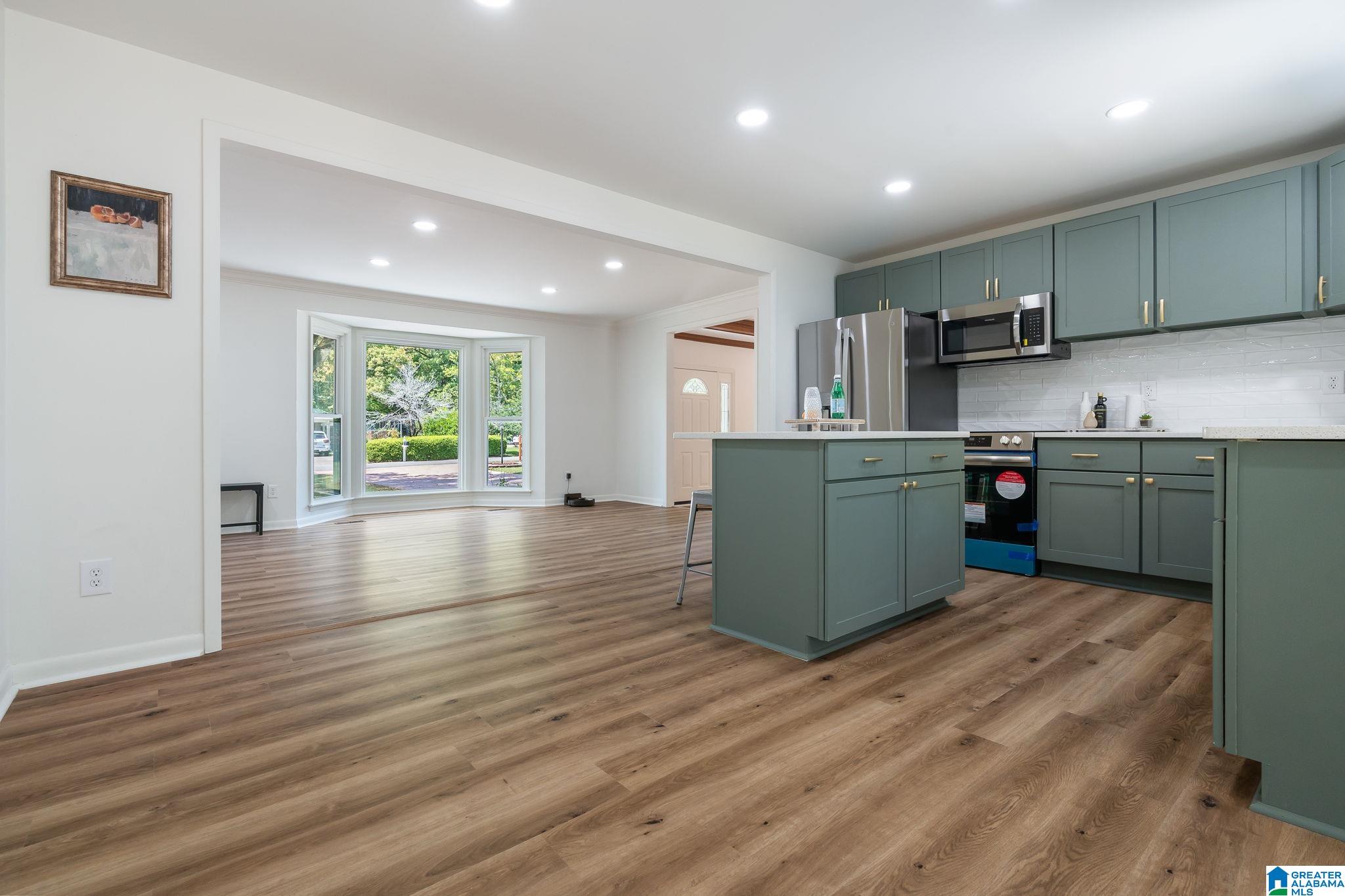 10 DUNWAR DRIVE