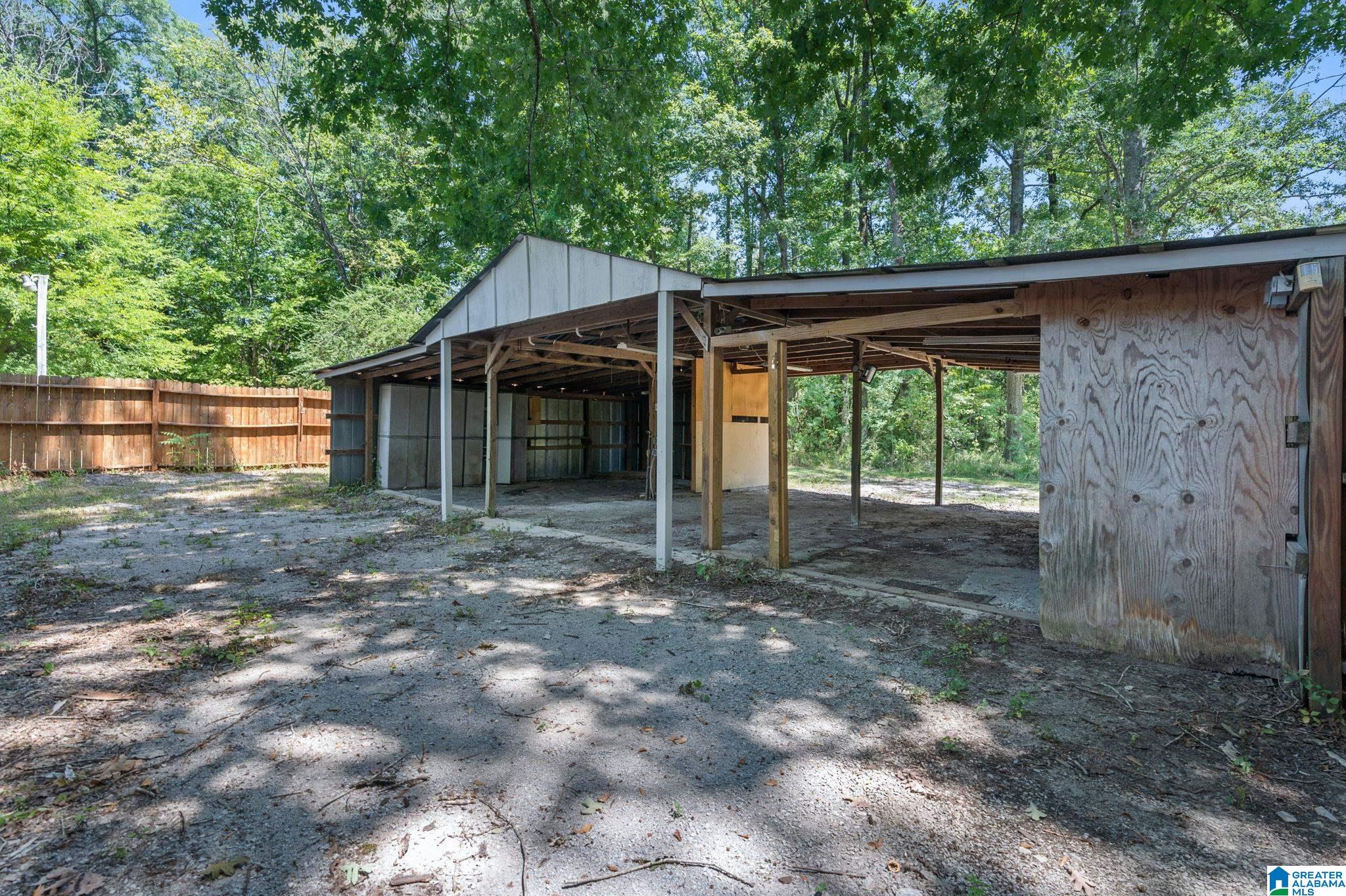 10 DUNWAR DRIVE