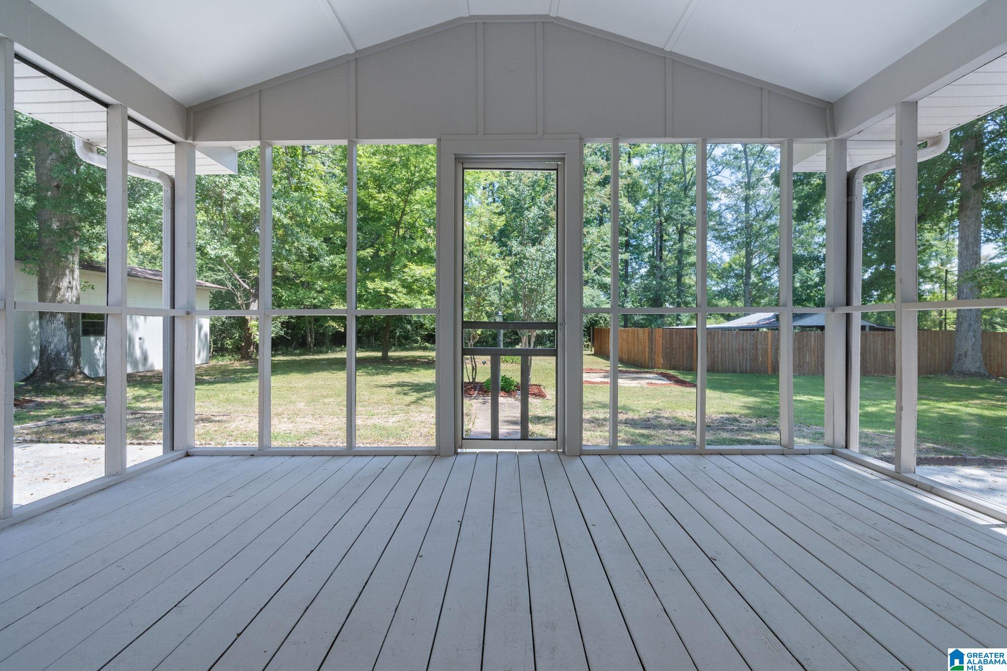 10 DUNWAR DRIVE