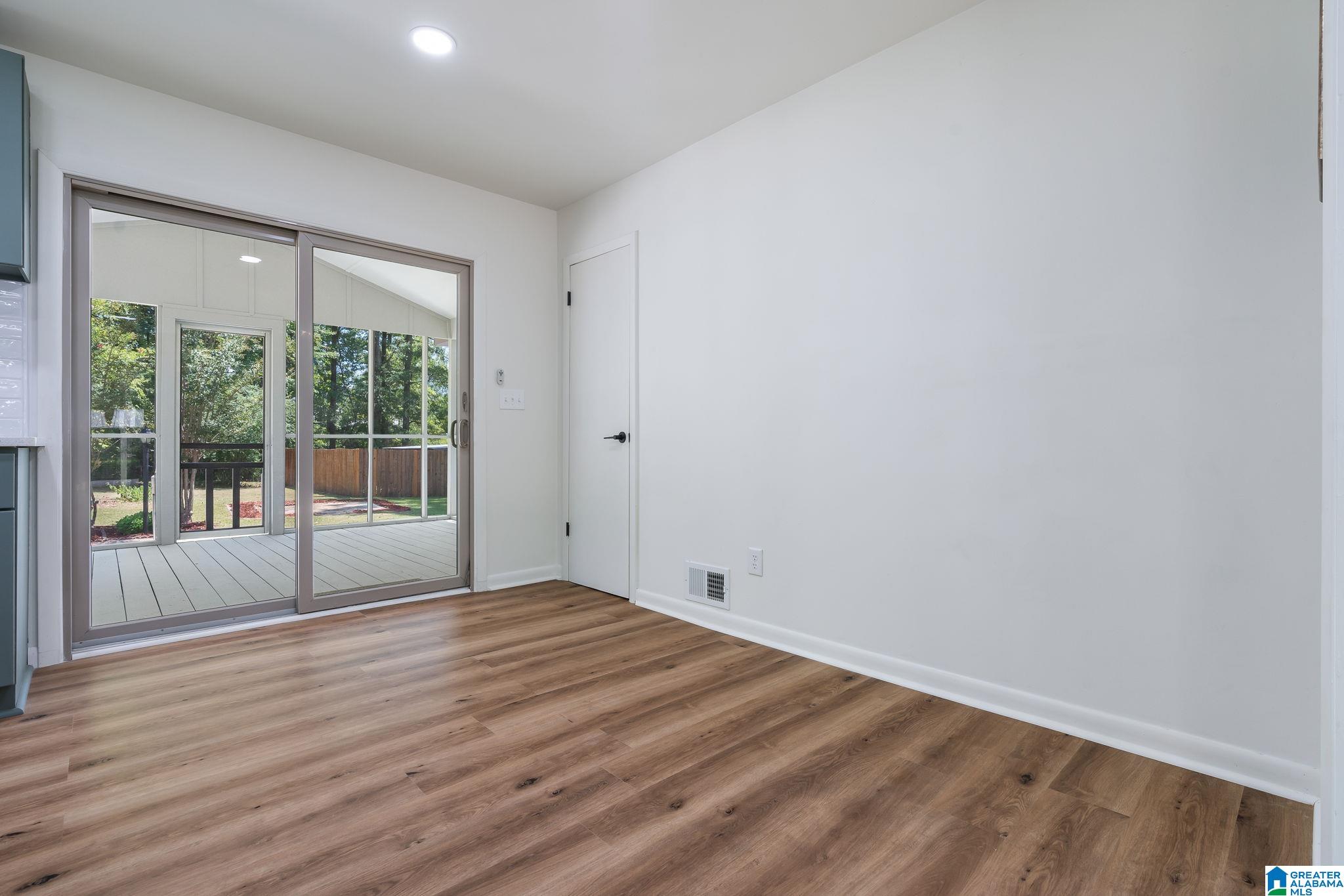 10 DUNWAR DRIVE