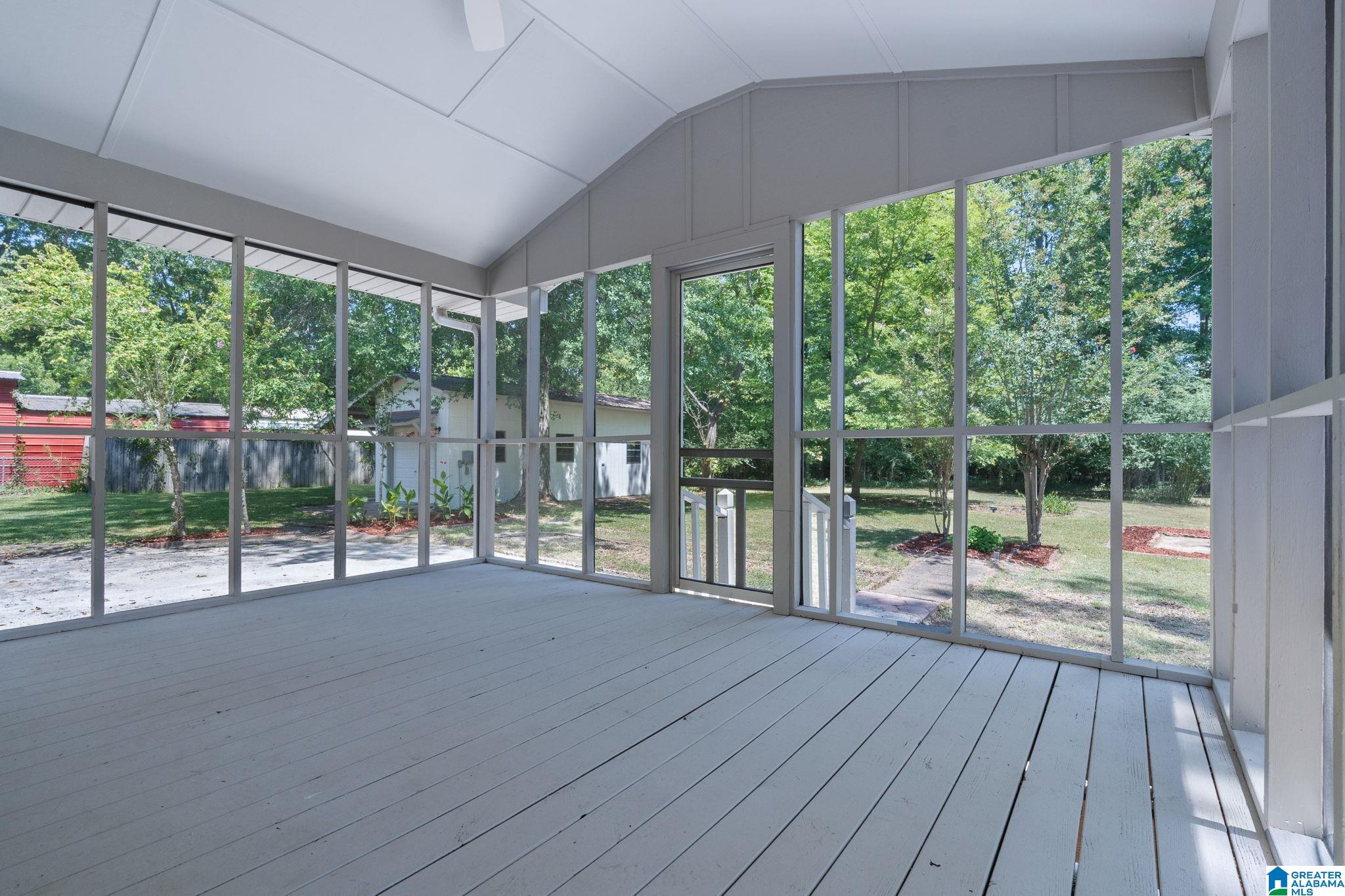 10 DUNWAR DRIVE