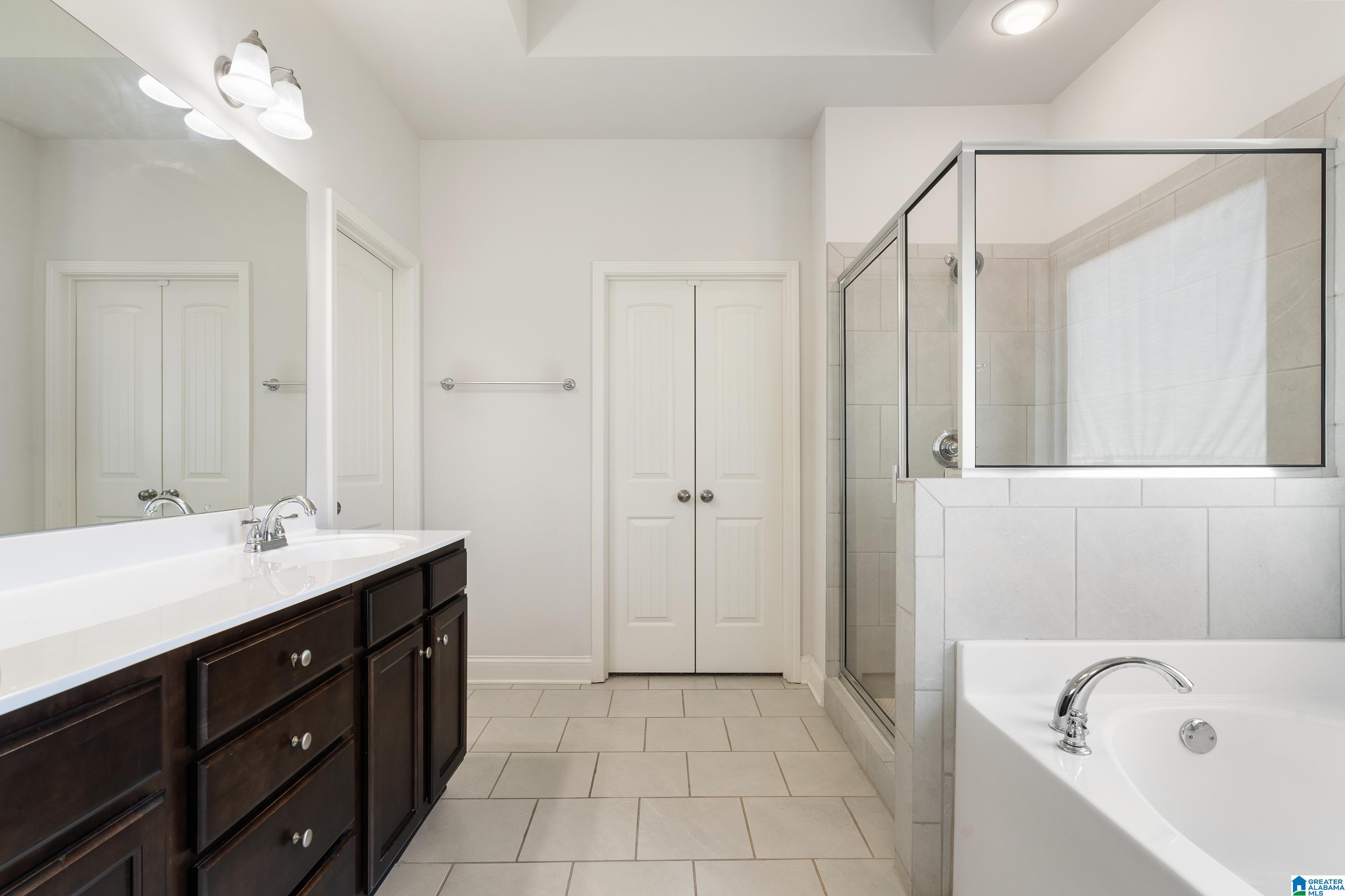 5419 BLUEBELL CIRCLE
