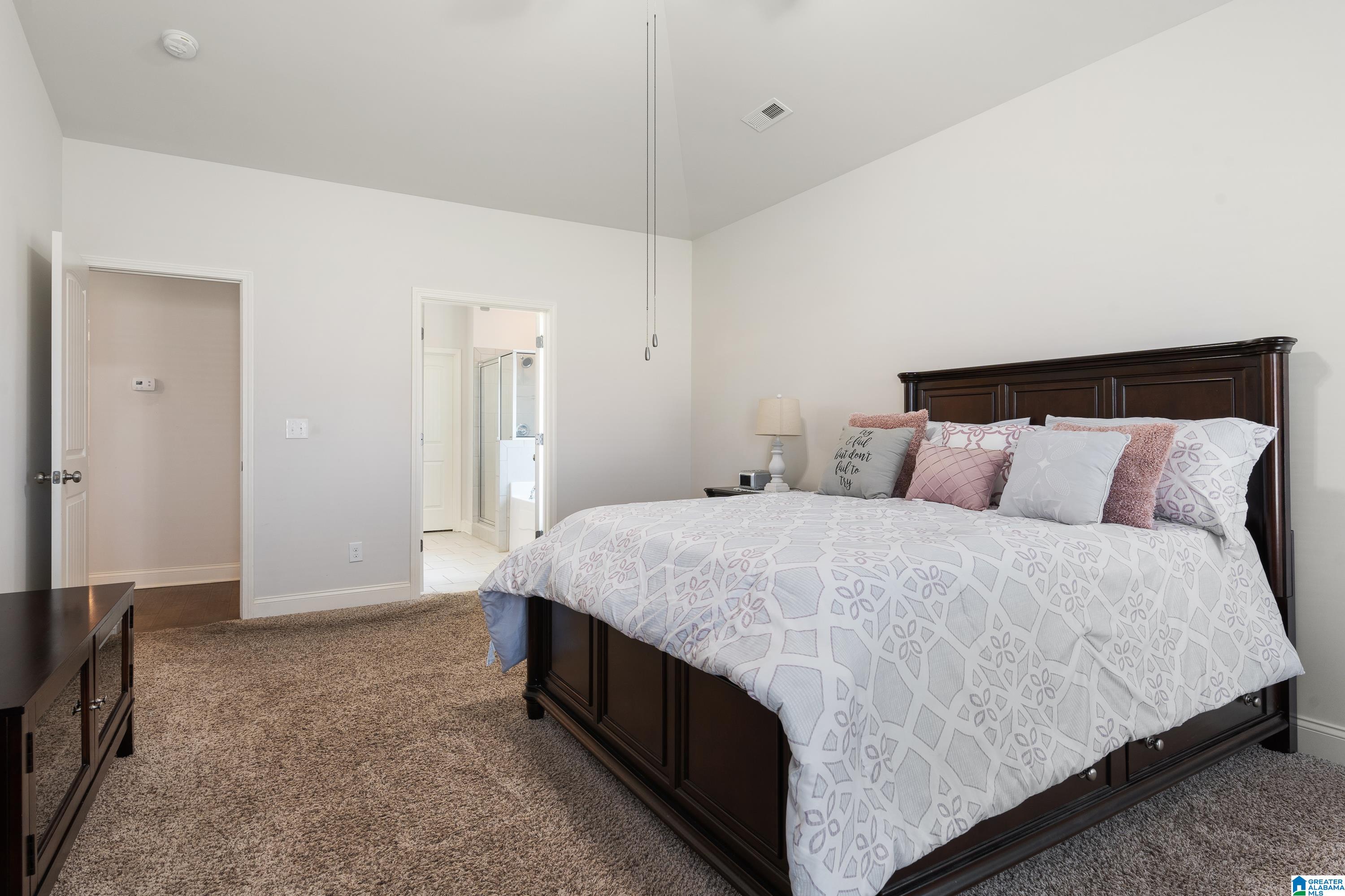 5419 BLUEBELL CIRCLE