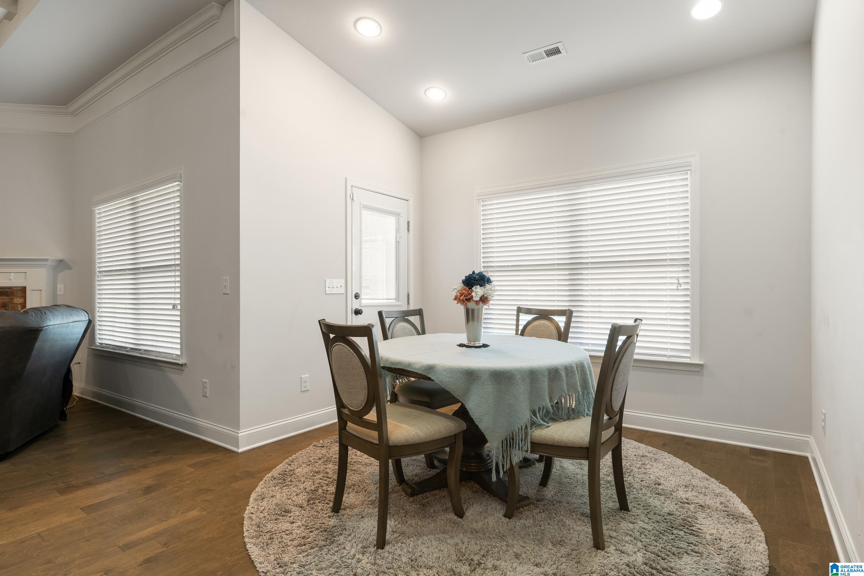 5419 BLUEBELL CIRCLE
