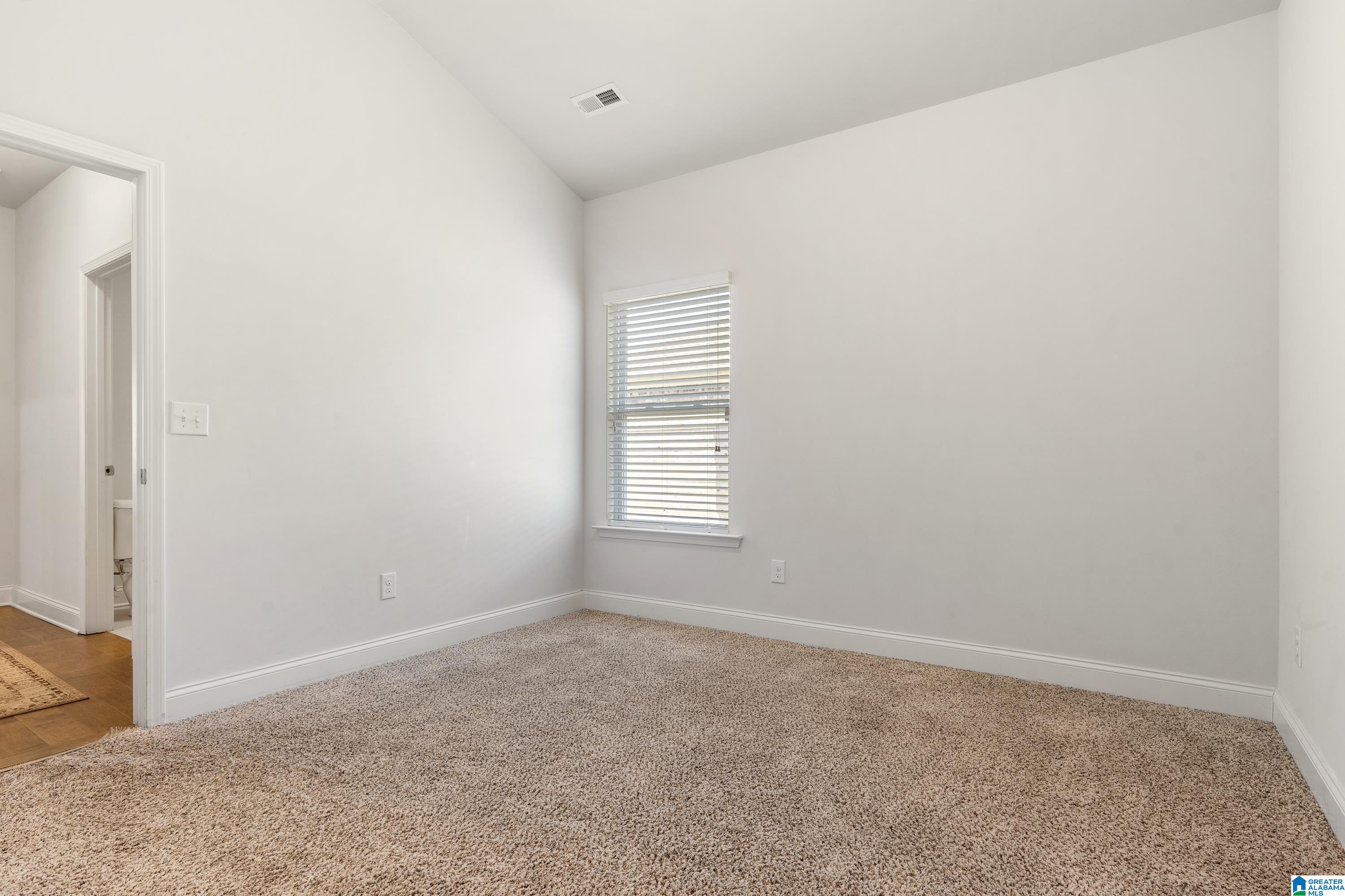 5419 BLUEBELL CIRCLE