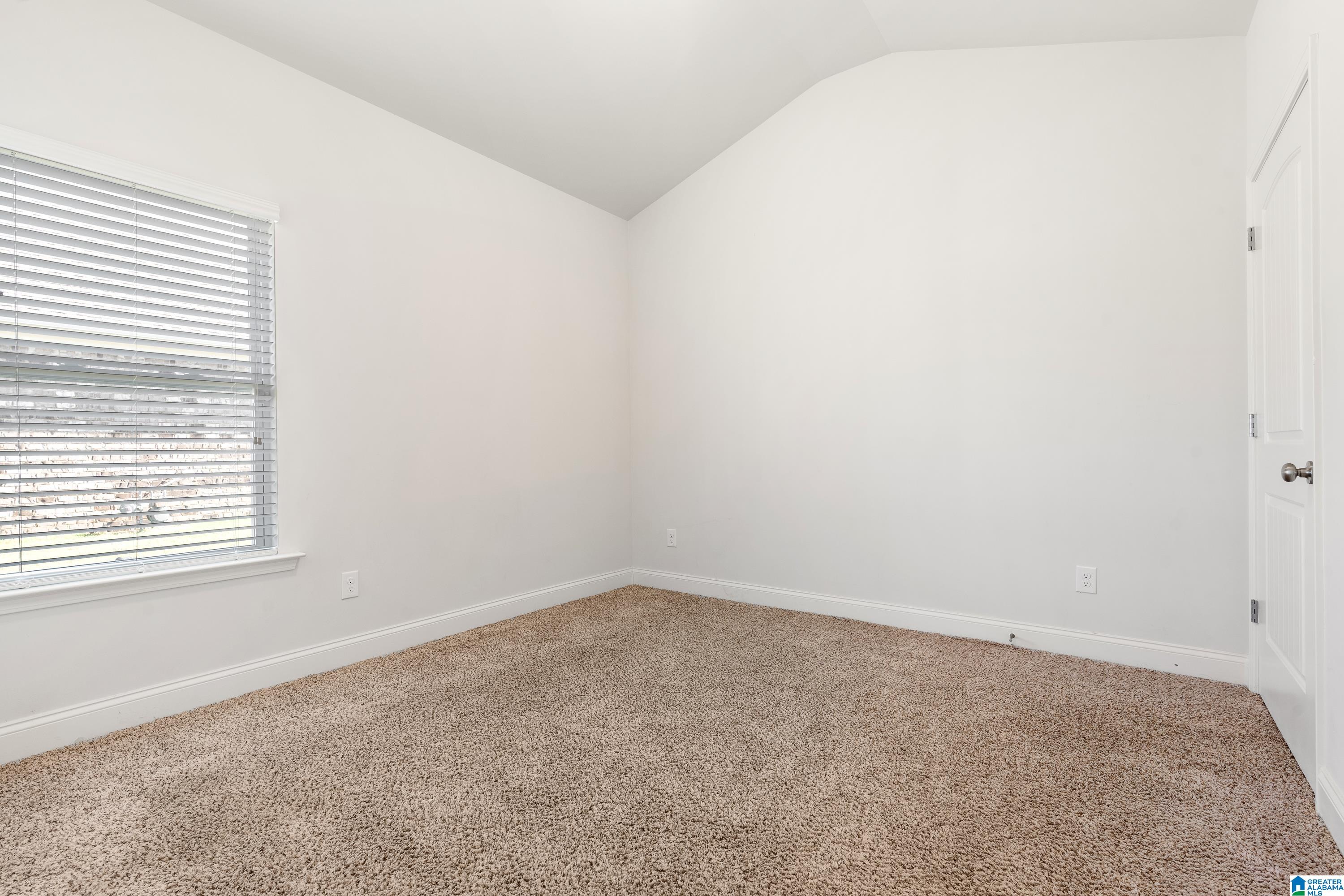 5419 BLUEBELL CIRCLE