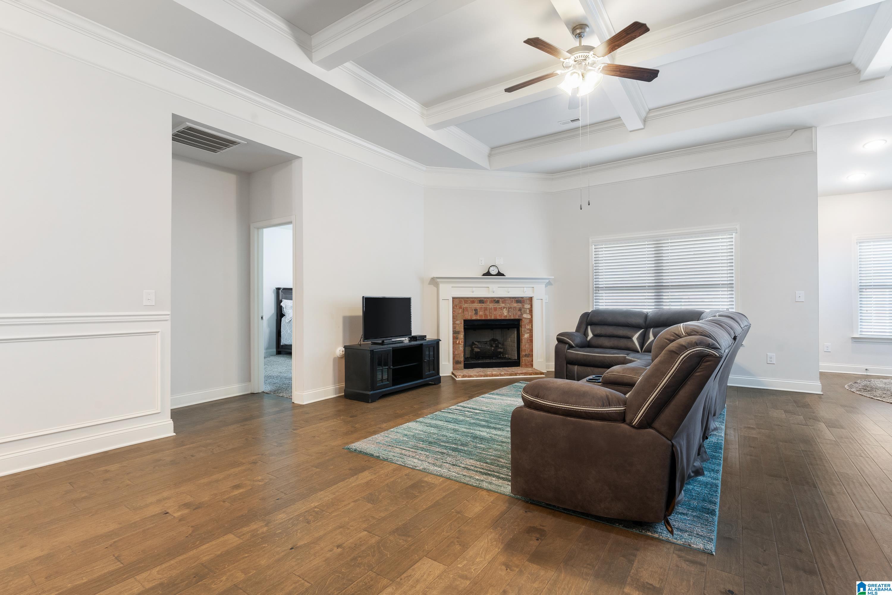 5419 BLUEBELL CIRCLE