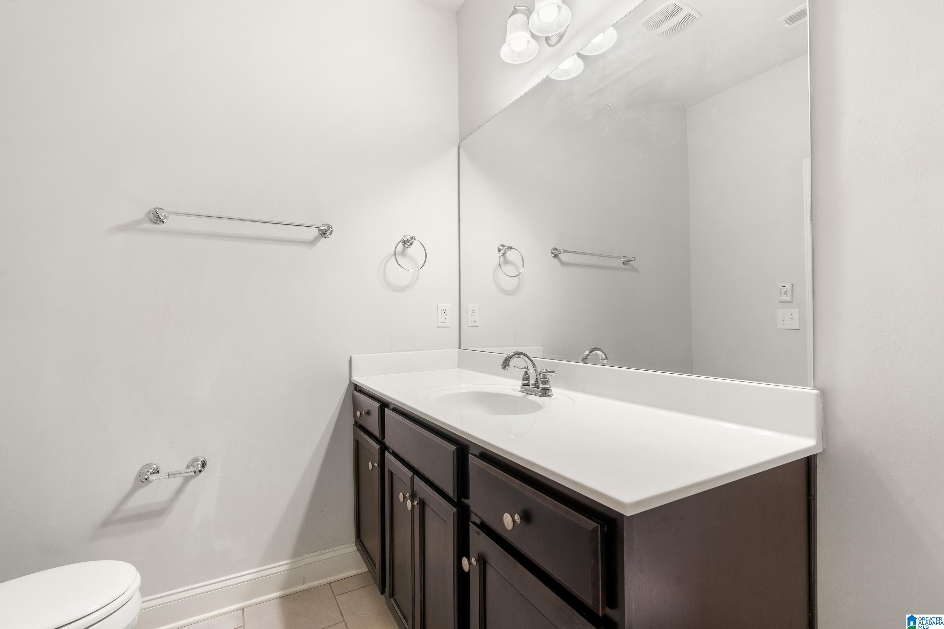 5419 BLUEBELL CIRCLE
