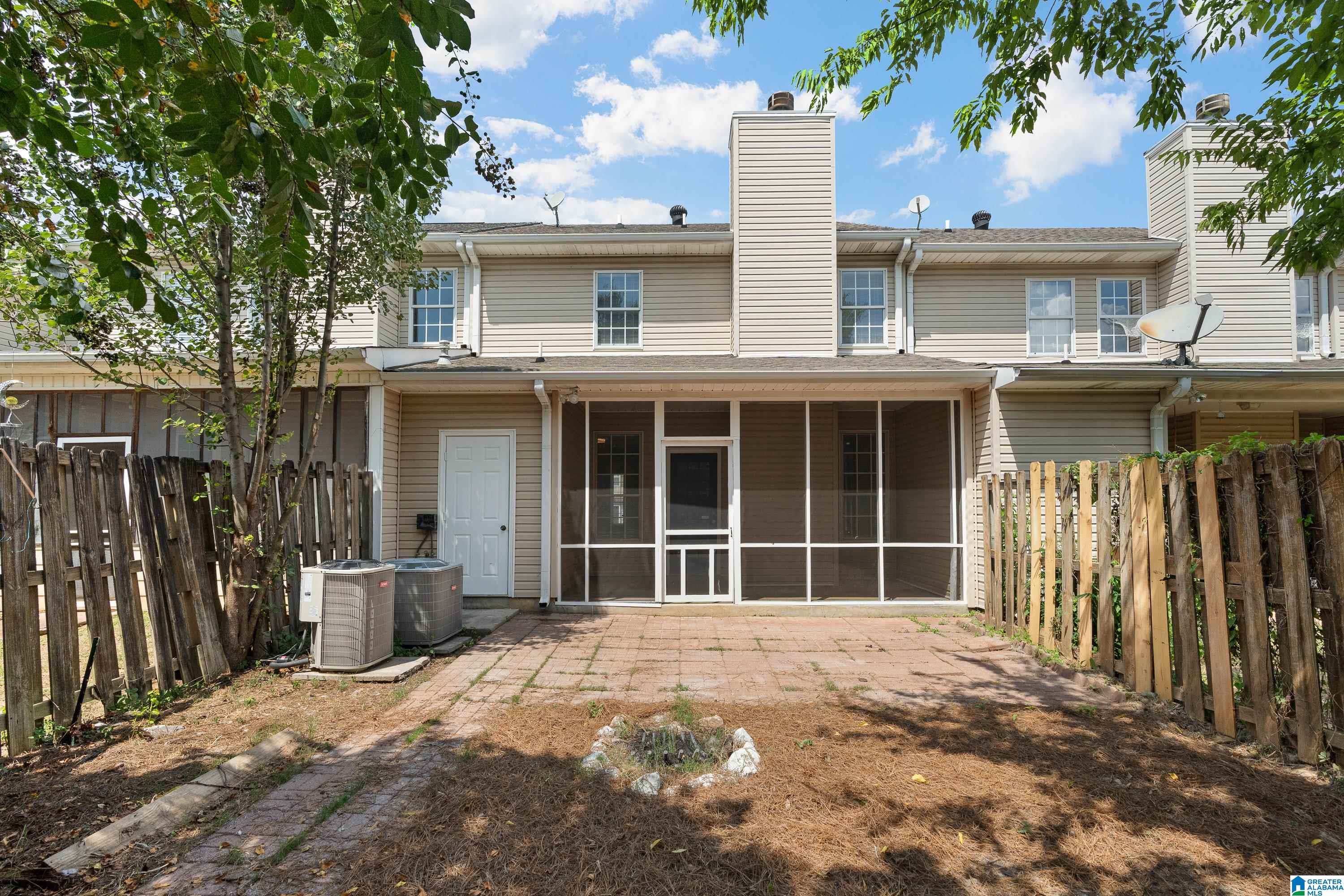 7504 SPENCER LANE