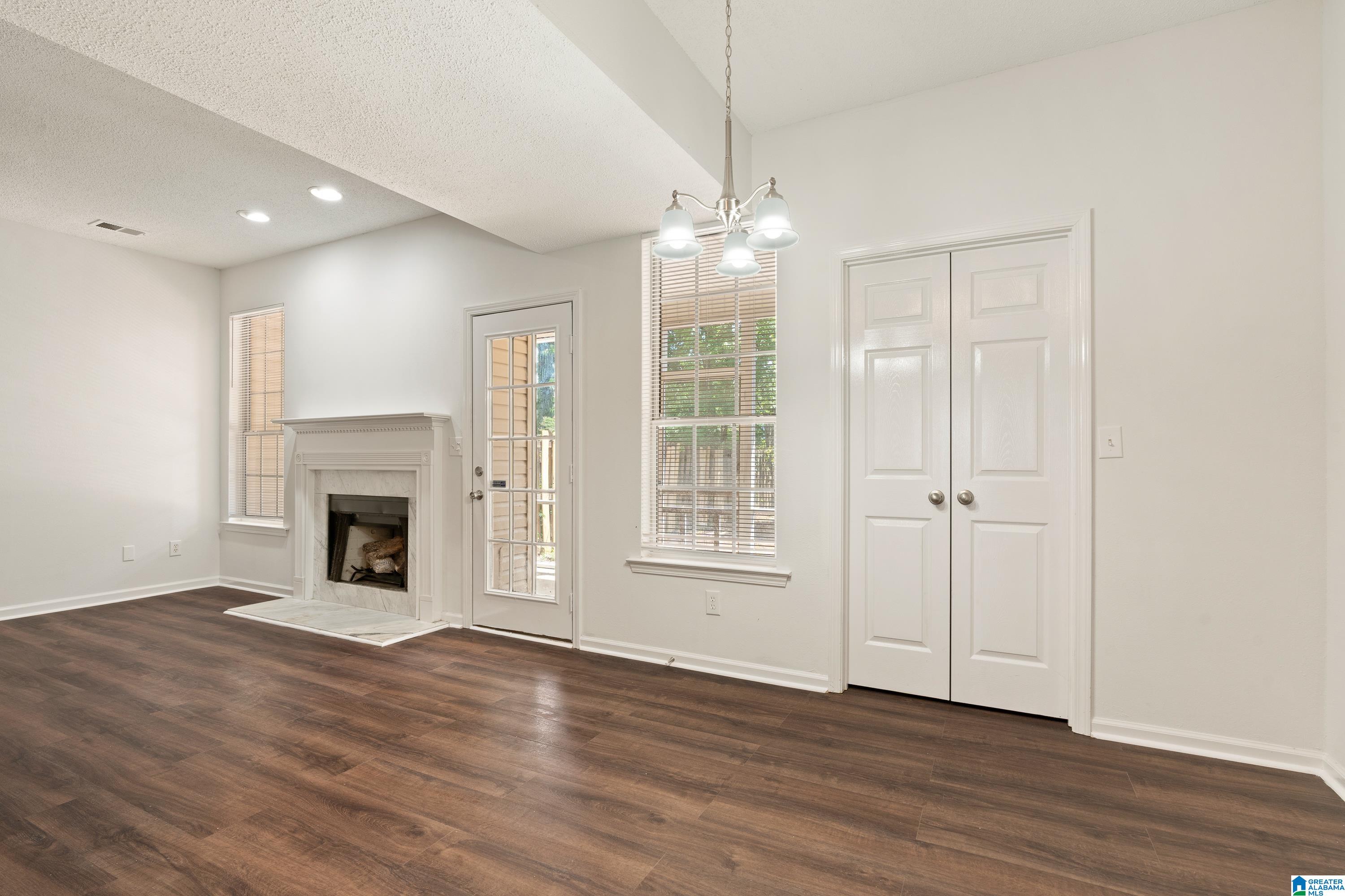 7504 SPENCER LANE
