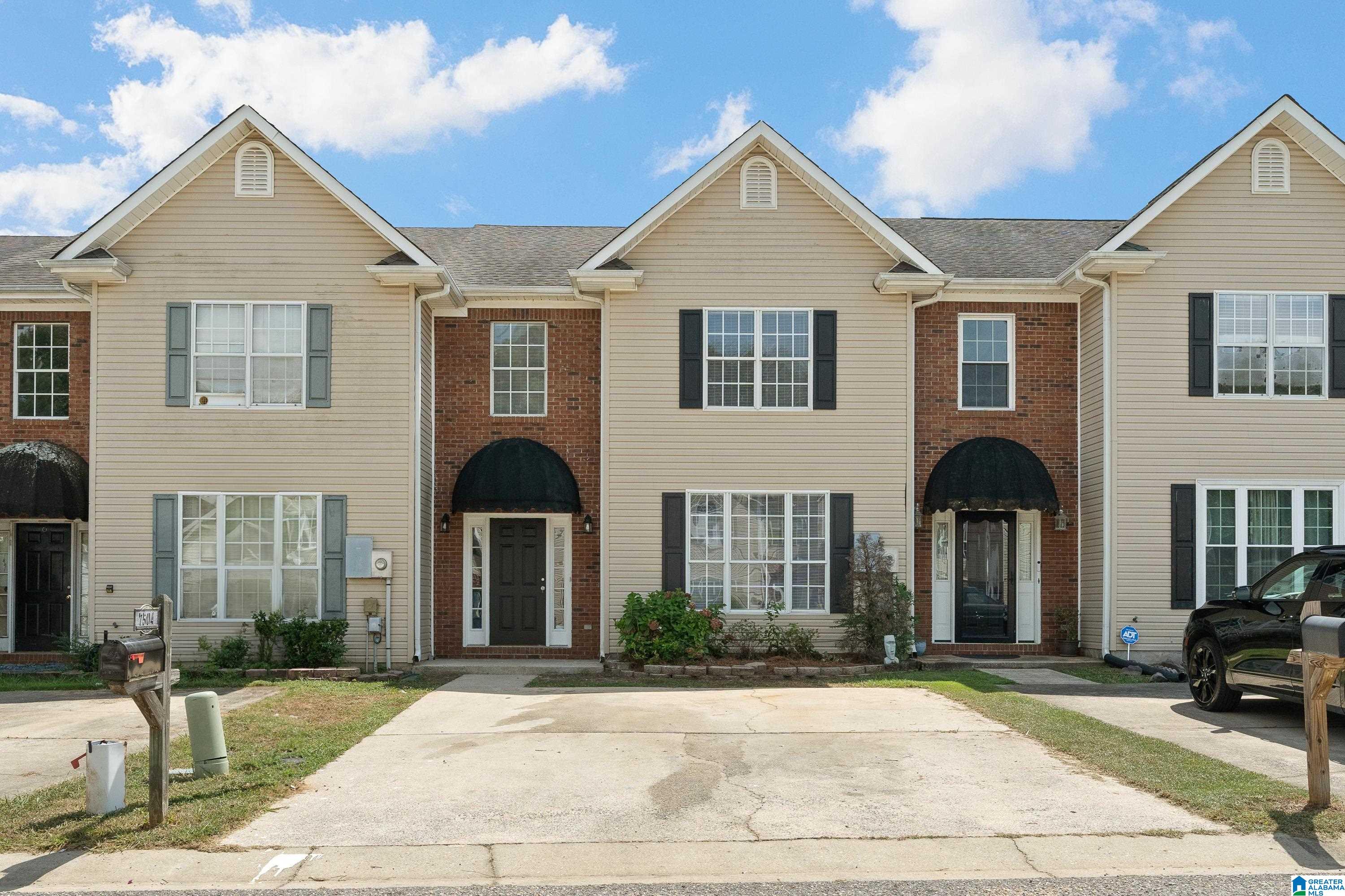 7504 SPENCER LANE