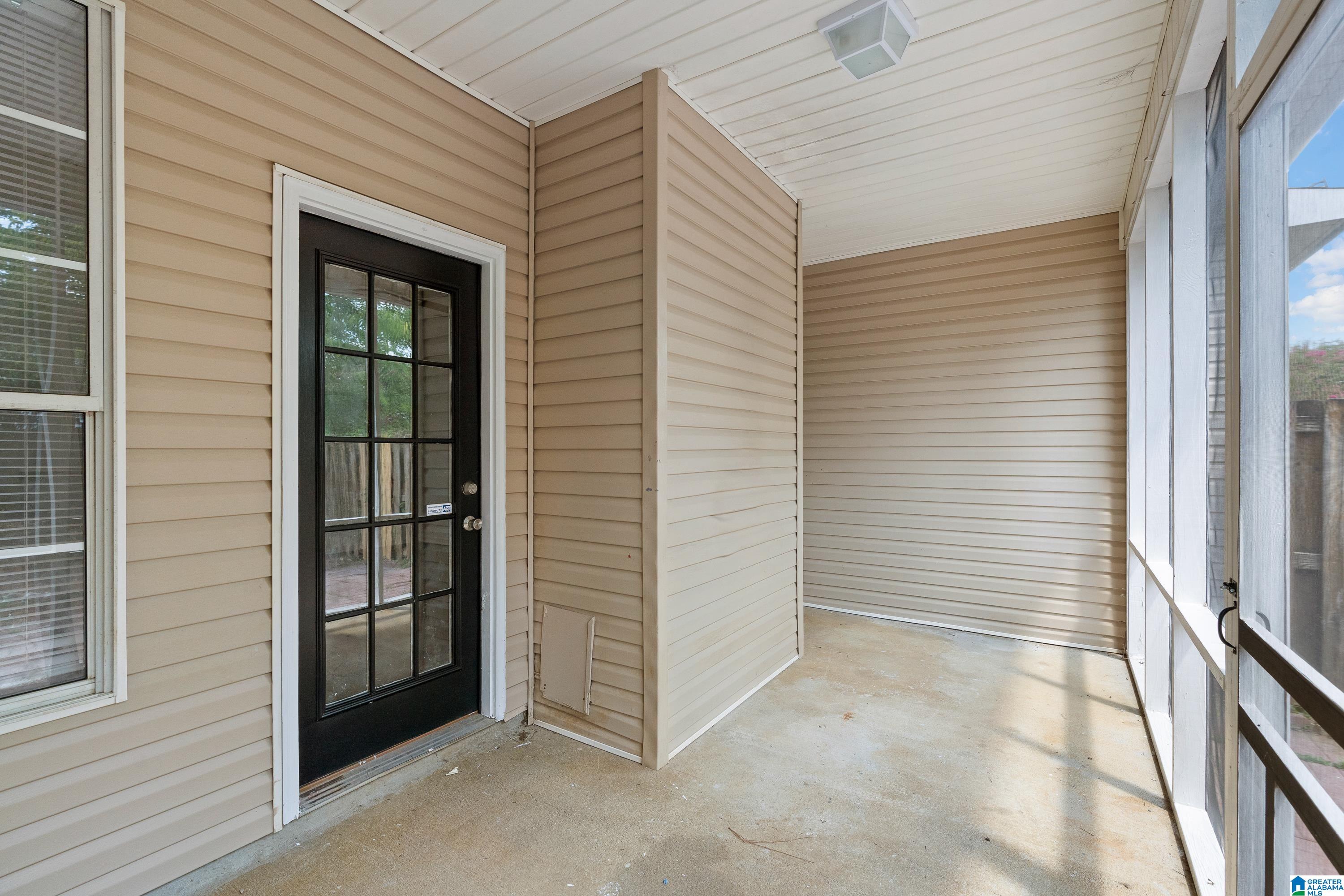 7504 SPENCER LANE