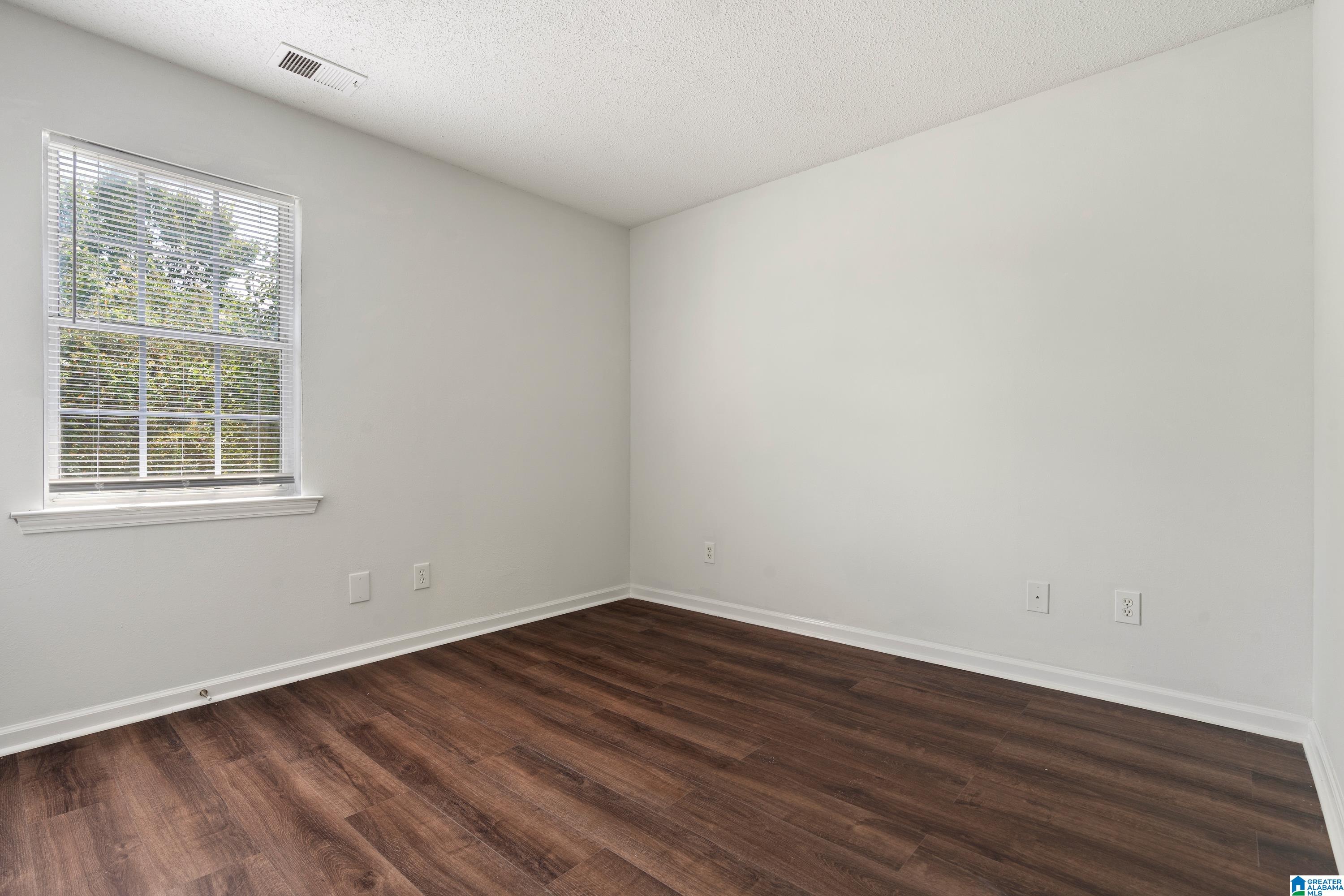 7504 SPENCER LANE