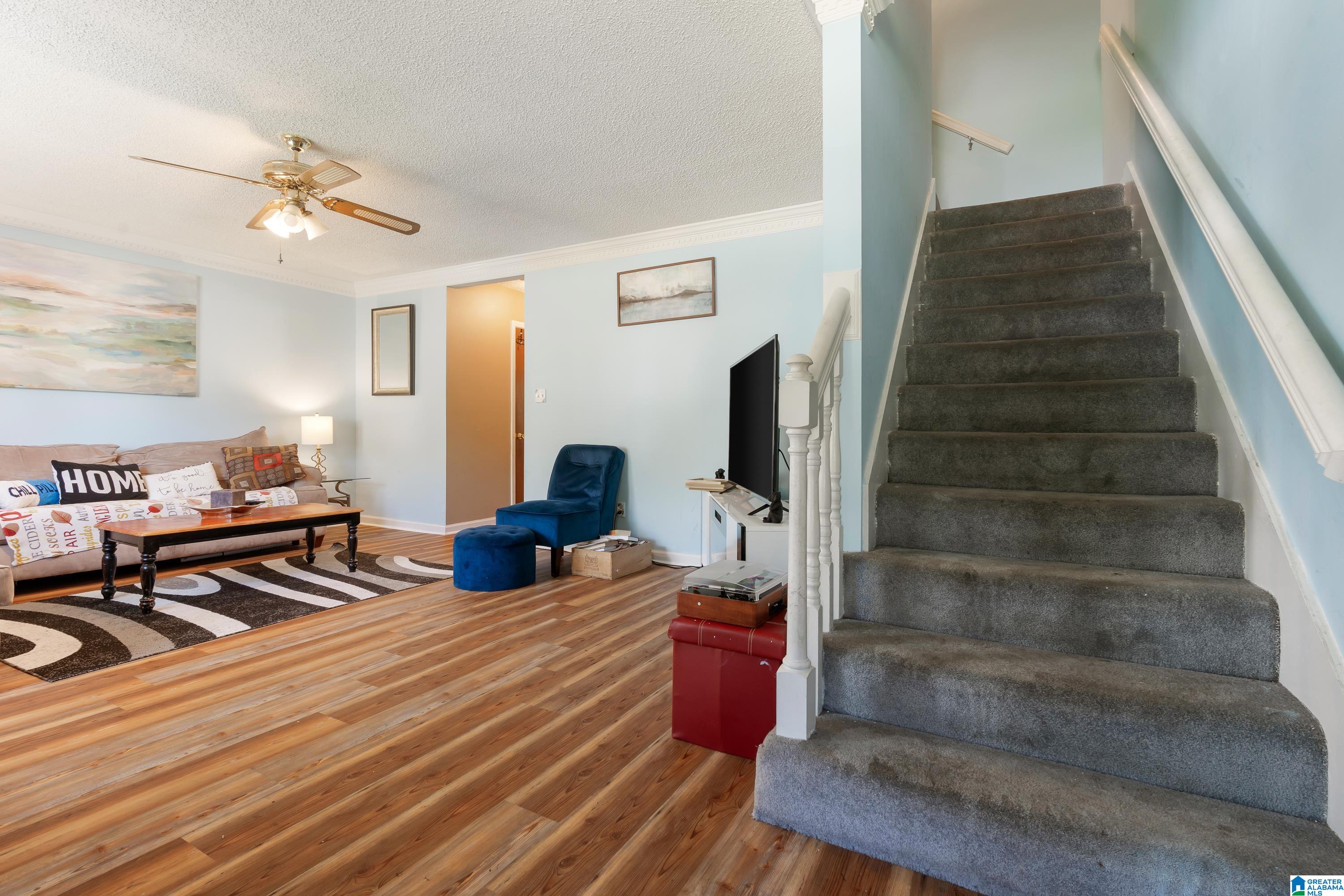 1986 TOWNHOUSE LANE