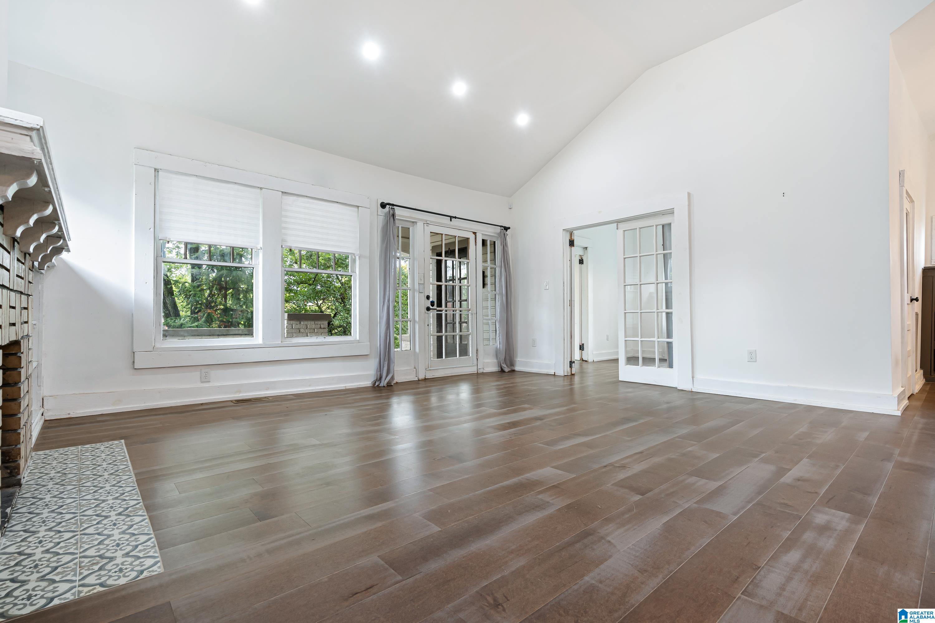 1509 34TH STREET N