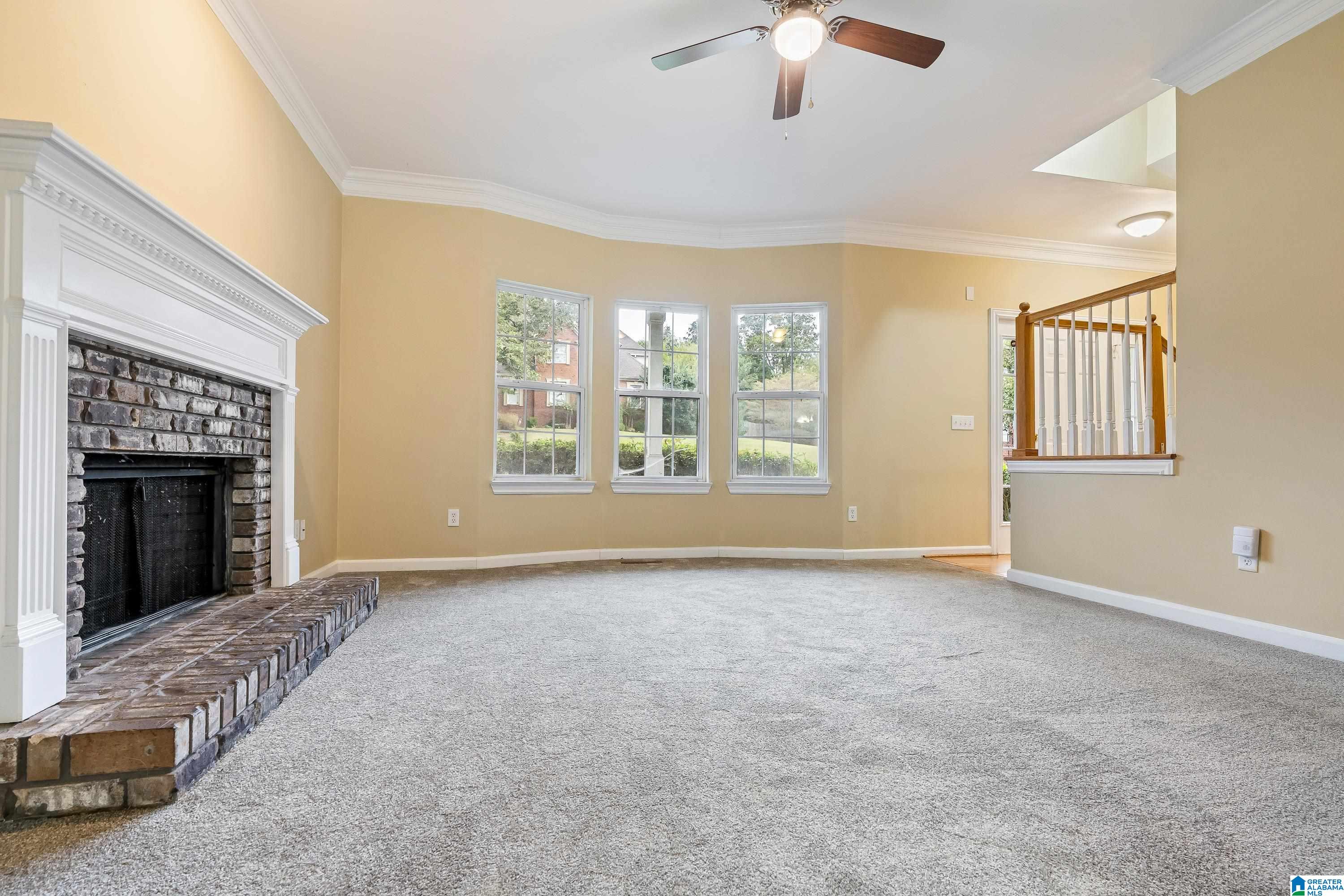 5008 GOLD LEAF LANE