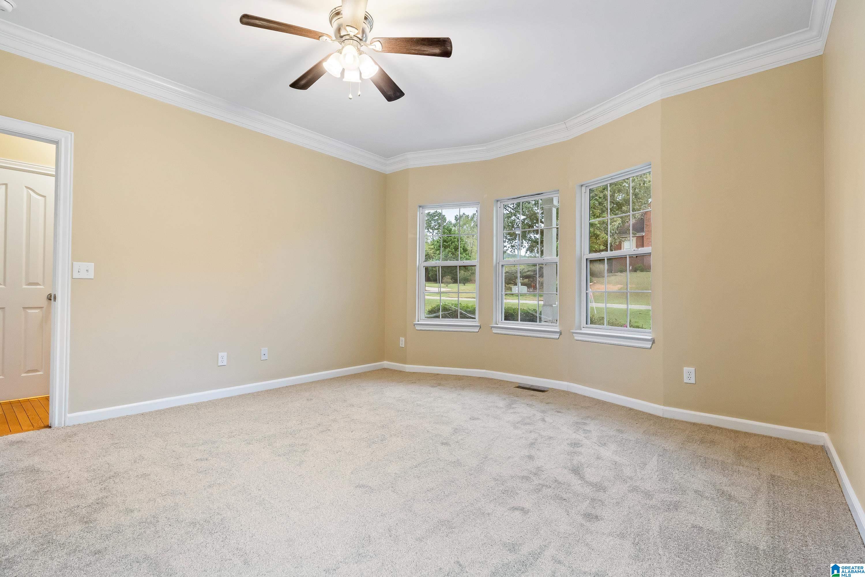 5008 GOLD LEAF LANE