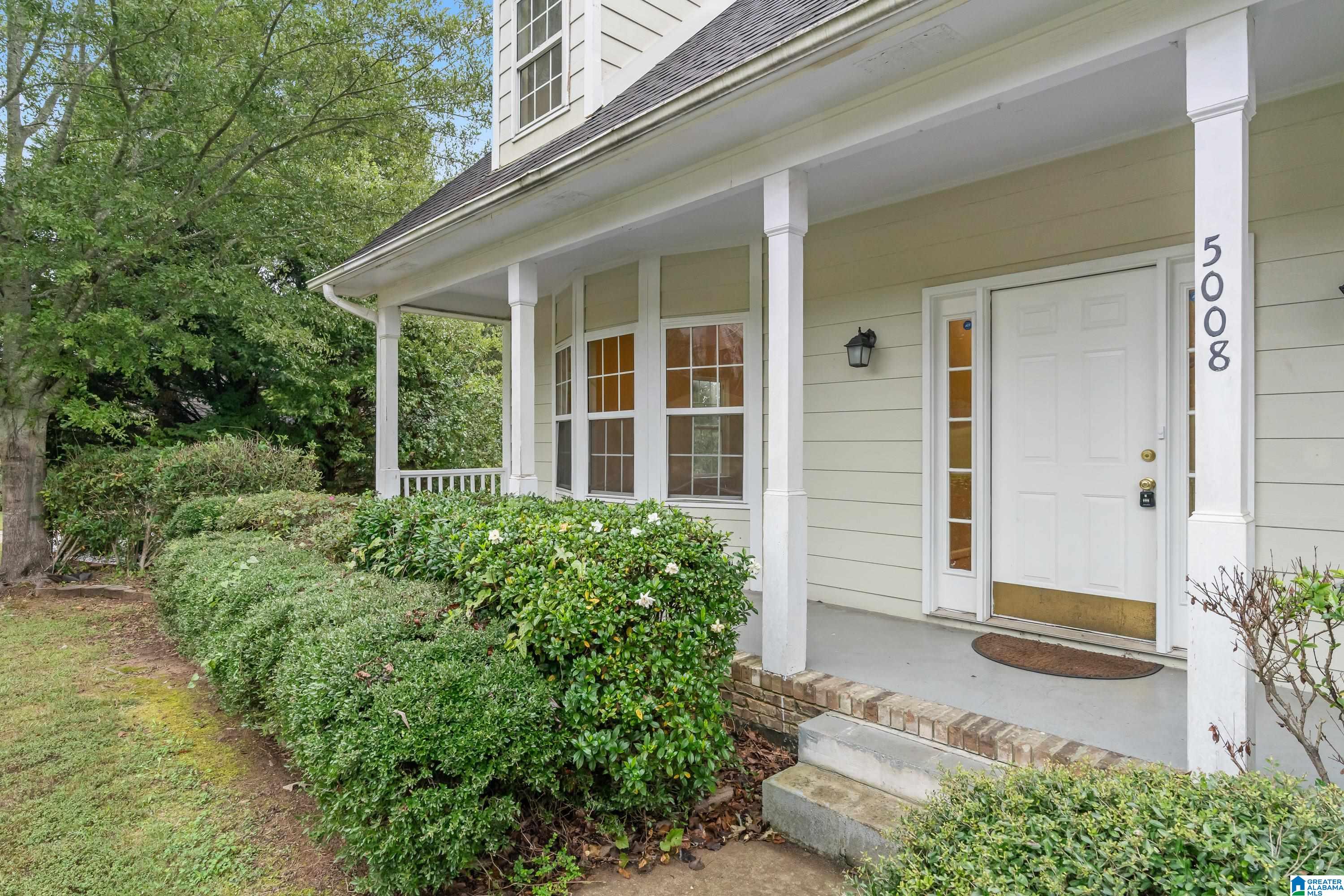 5008 GOLD LEAF LANE