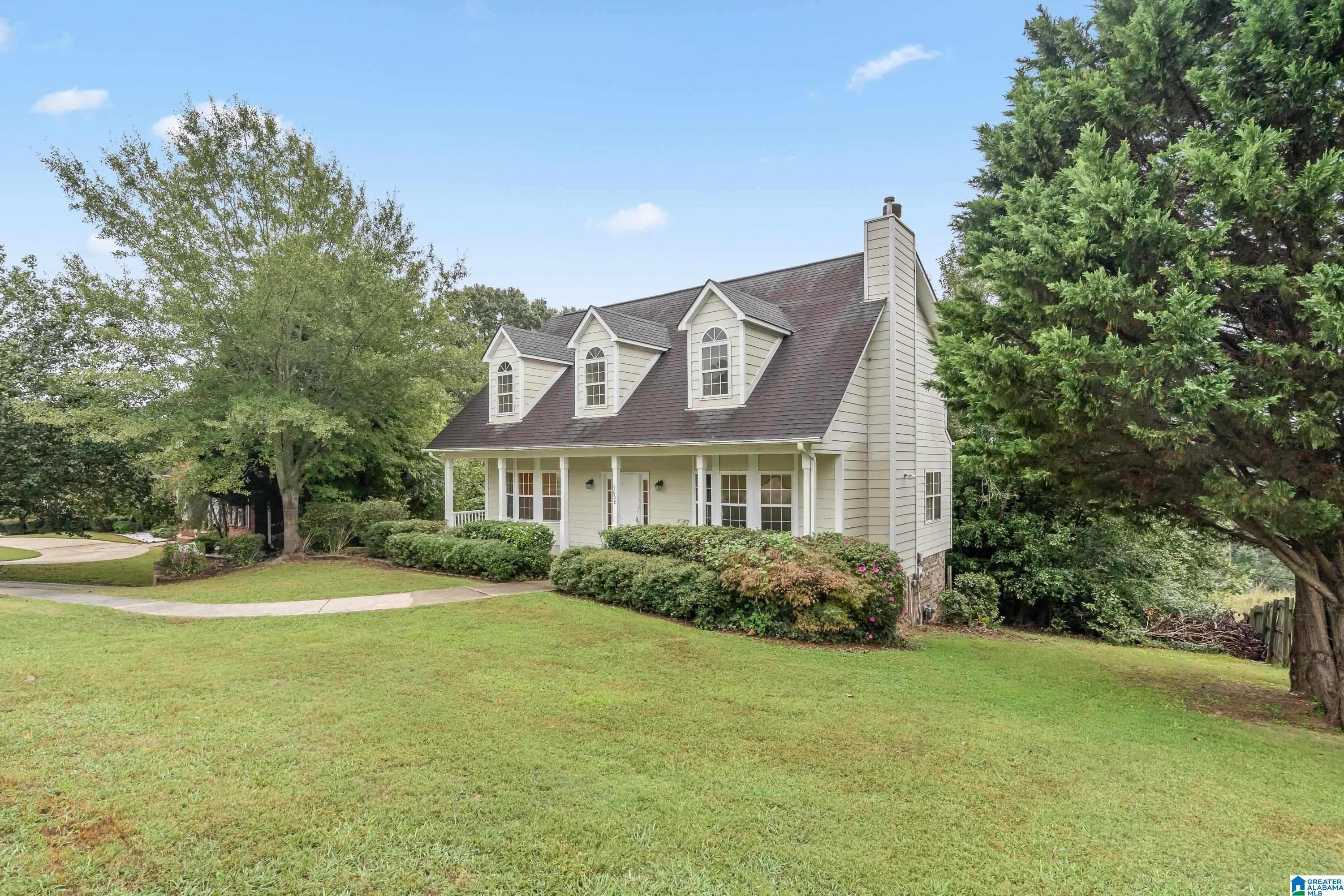5008 GOLD LEAF LANE