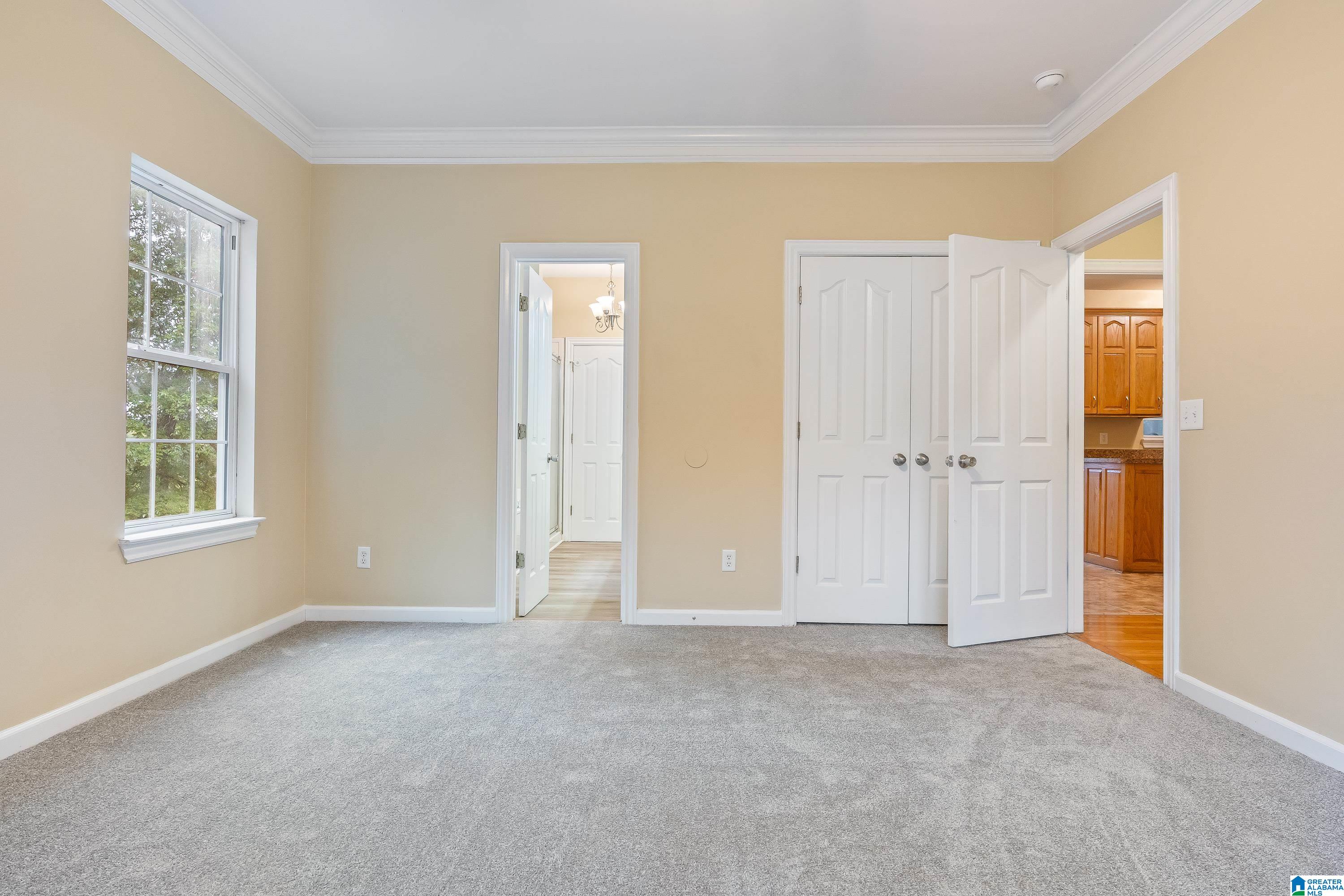 5008 GOLD LEAF LANE