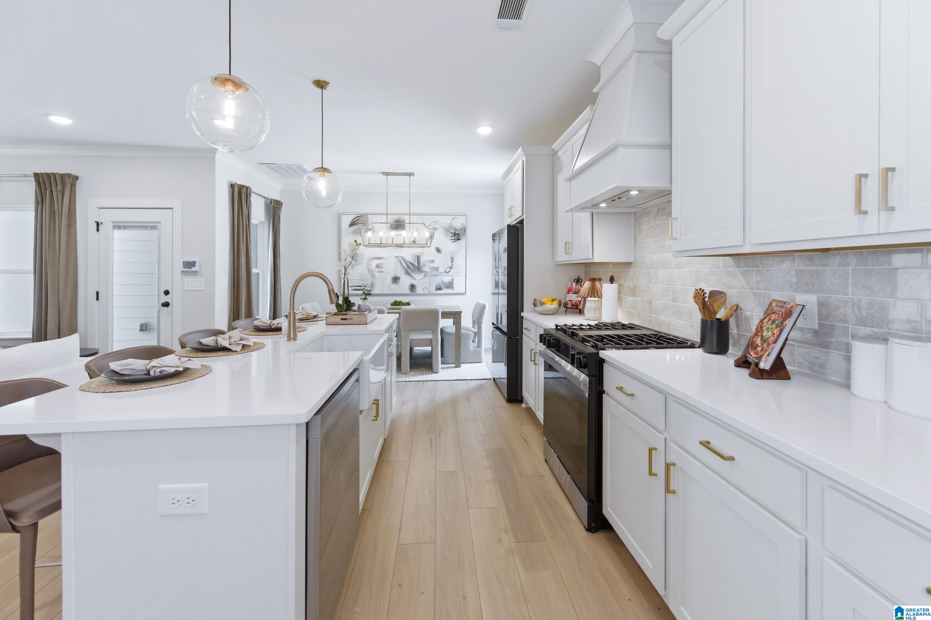 186 BARIMORE BOULEVARD